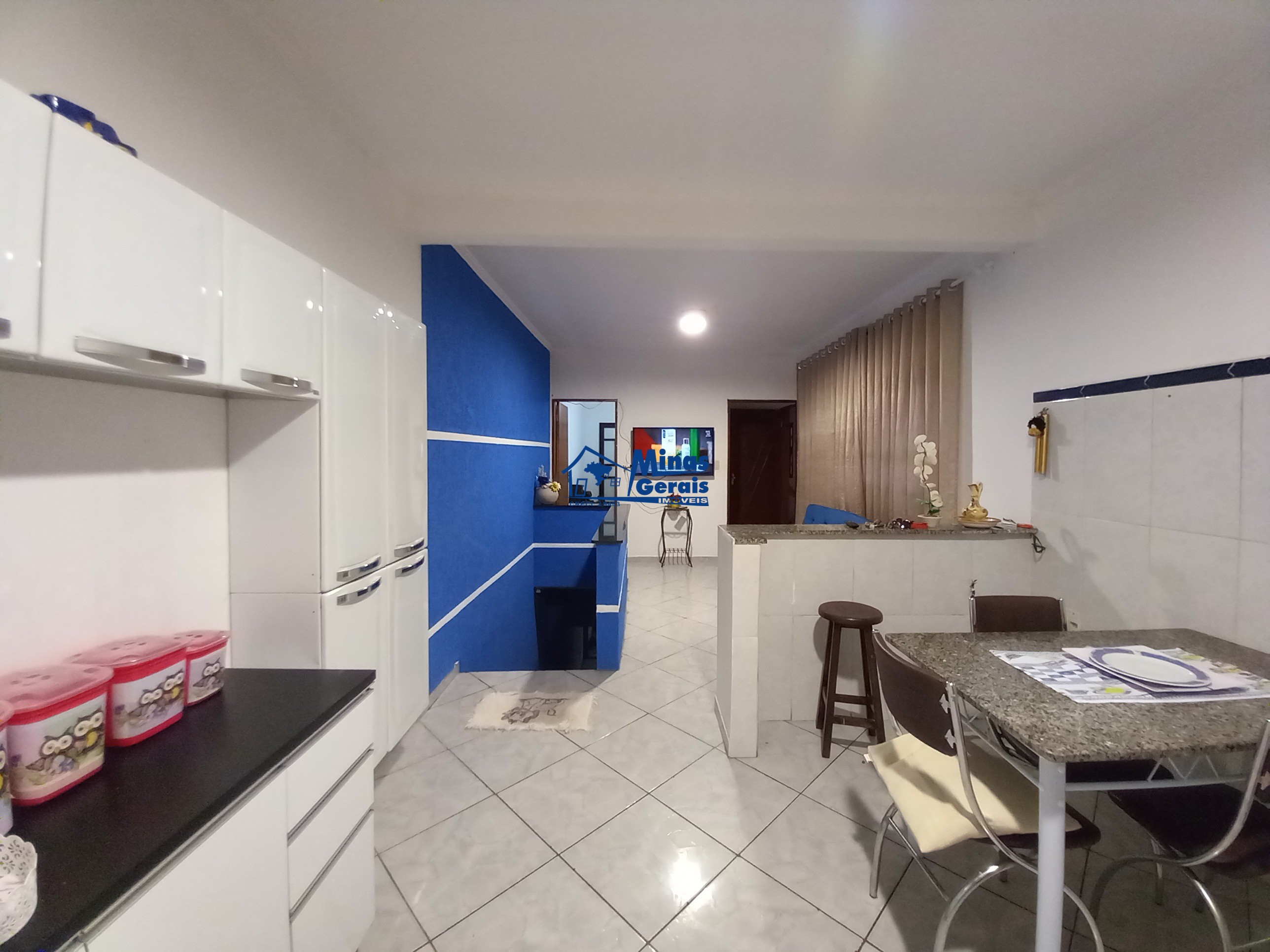 Casa à venda com 3 quartos, 170m² - Foto 11