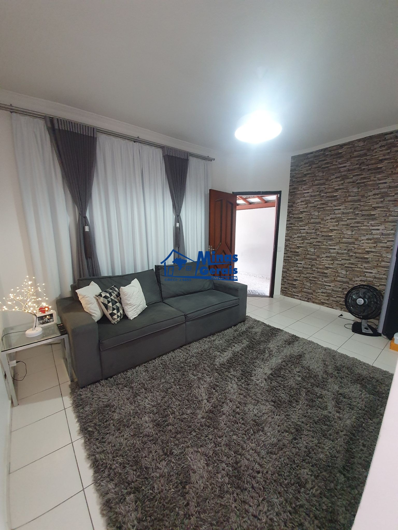 Casa à venda com 3 quartos, 150m² - Foto 11