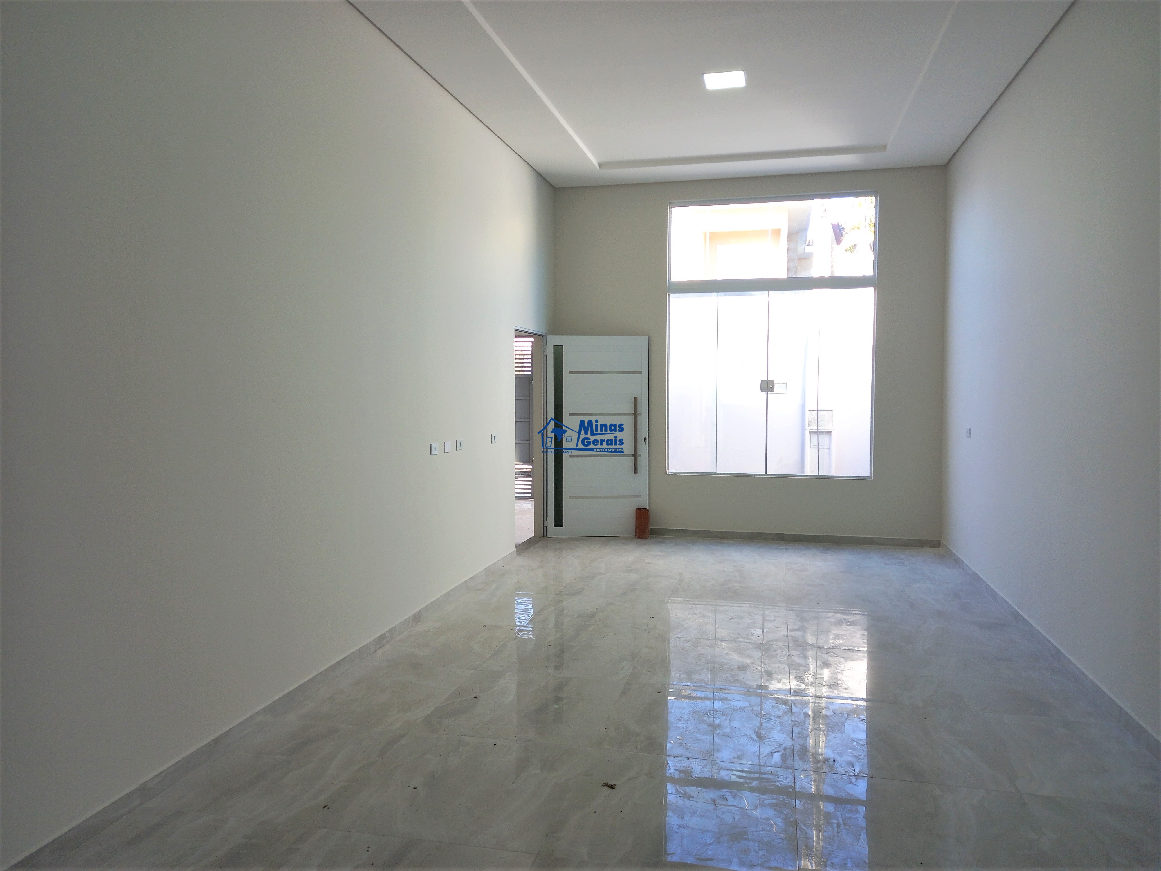 Casa à venda com 3 quartos, 250m² - Foto 6