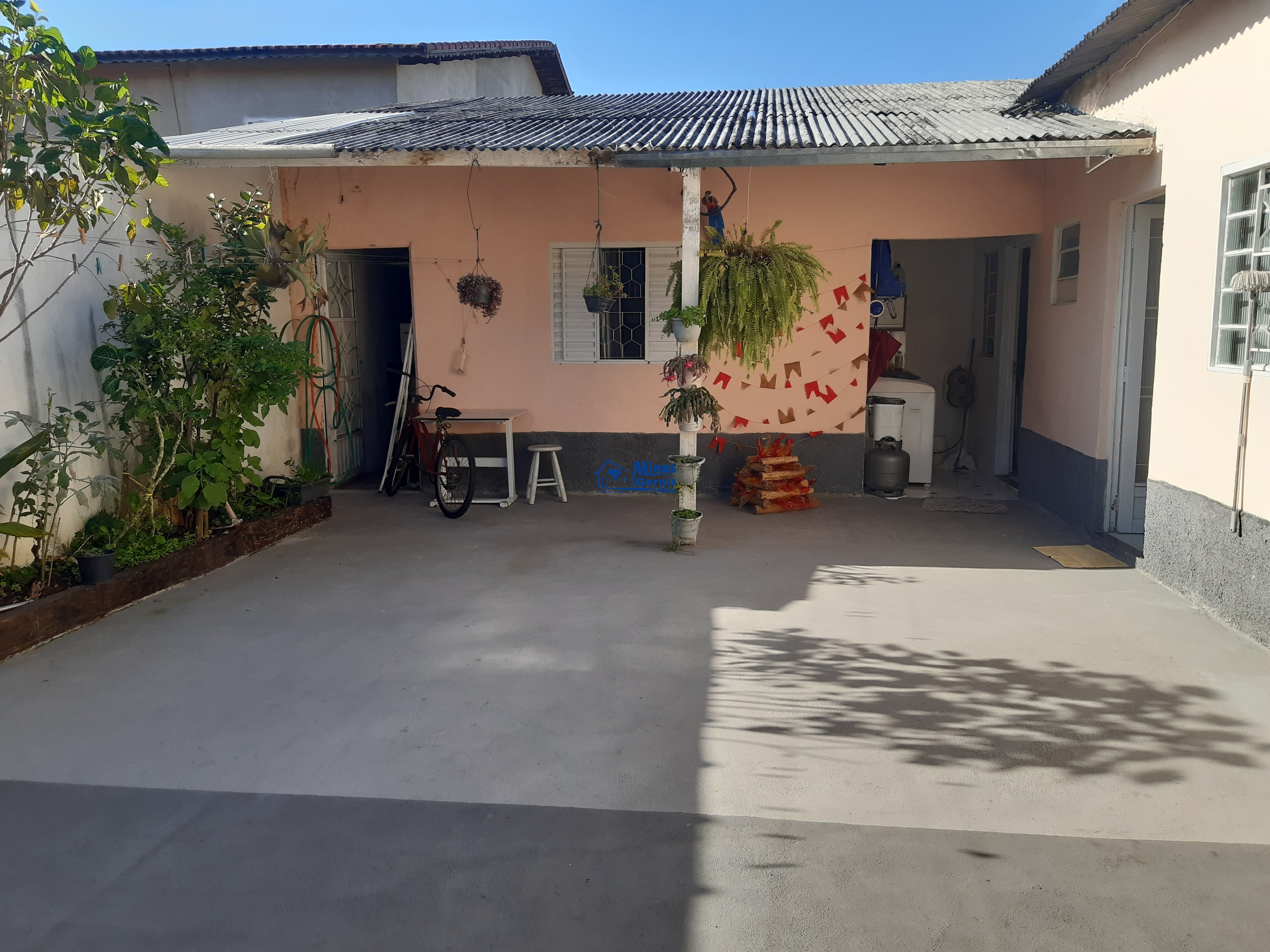 Casa à venda com 3 quartos, 300m² - Foto 9