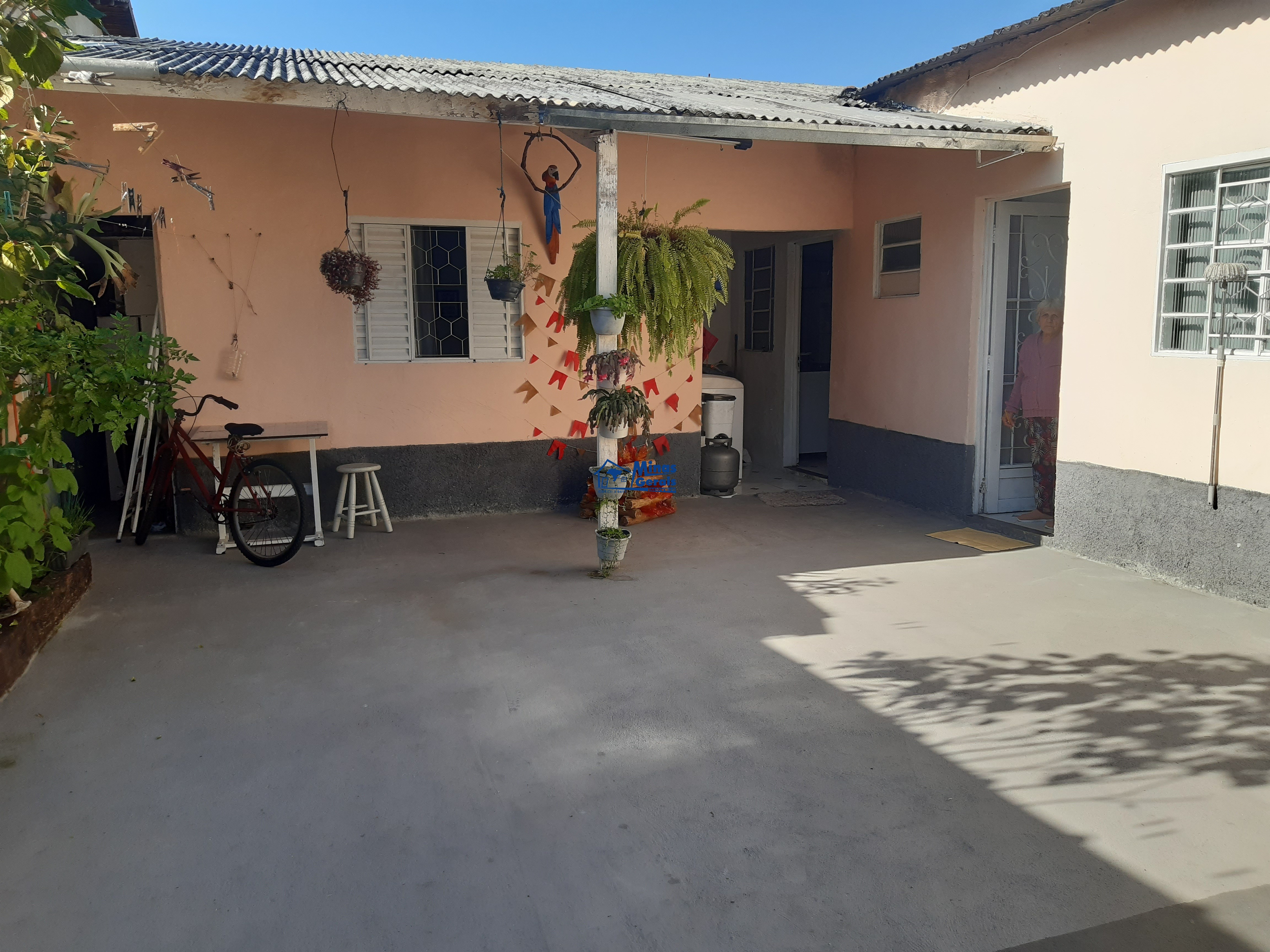 Casa à venda com 3 quartos, 300m² - Foto 11