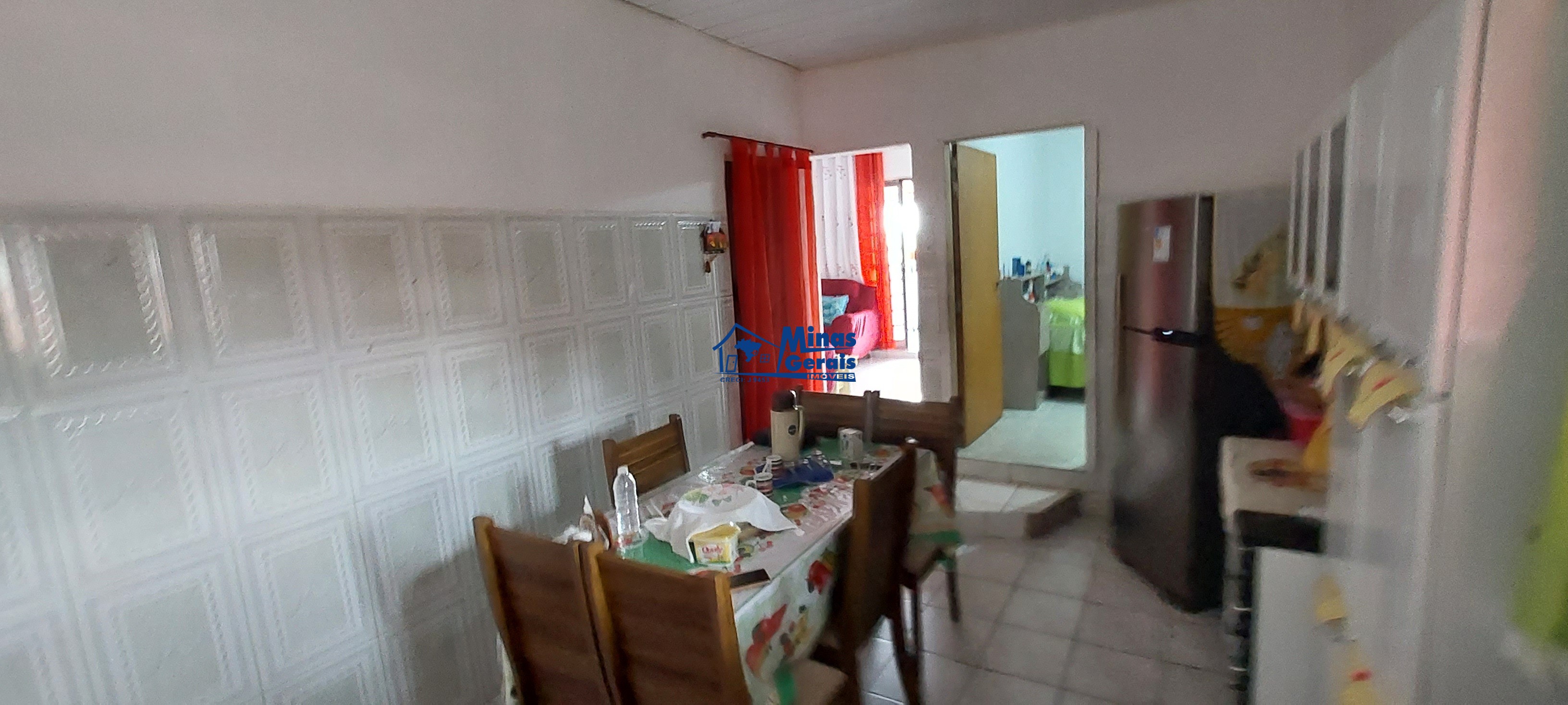 Casa à venda com 6 quartos, 140m² - Foto 12