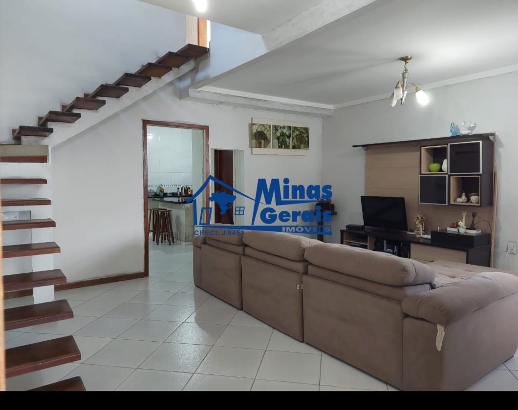 Casa à venda com 3 quartos, 175m² - Foto 8