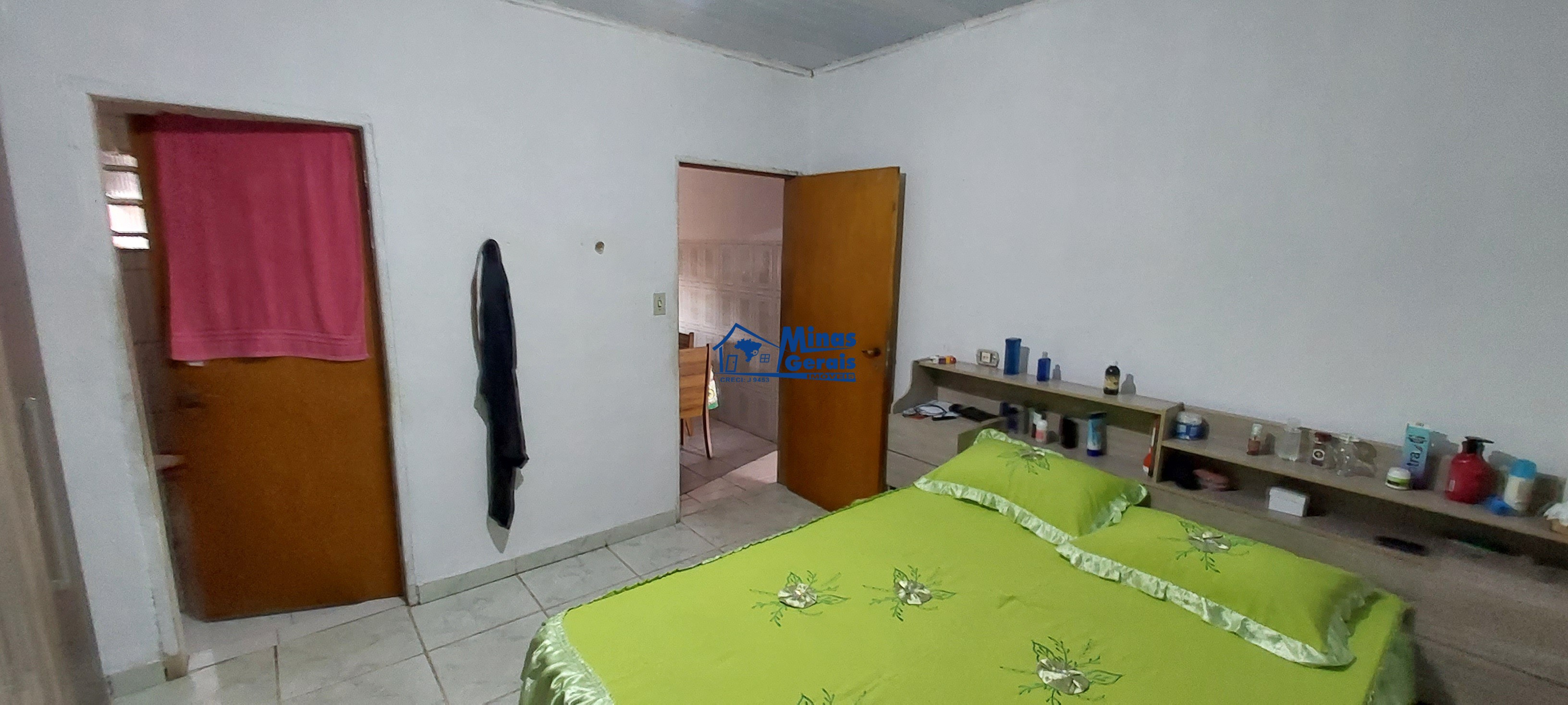 Casa à venda com 6 quartos, 140m² - Foto 14