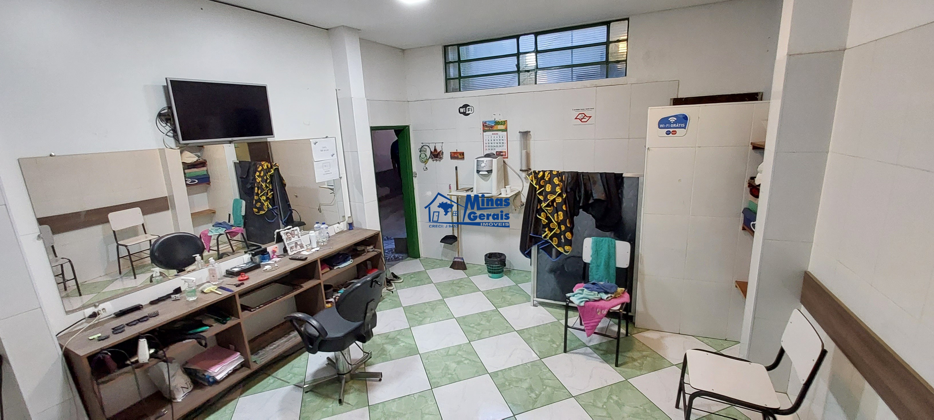 Prédio Inteiro à venda com 4 quartos, 320m² - Foto 1