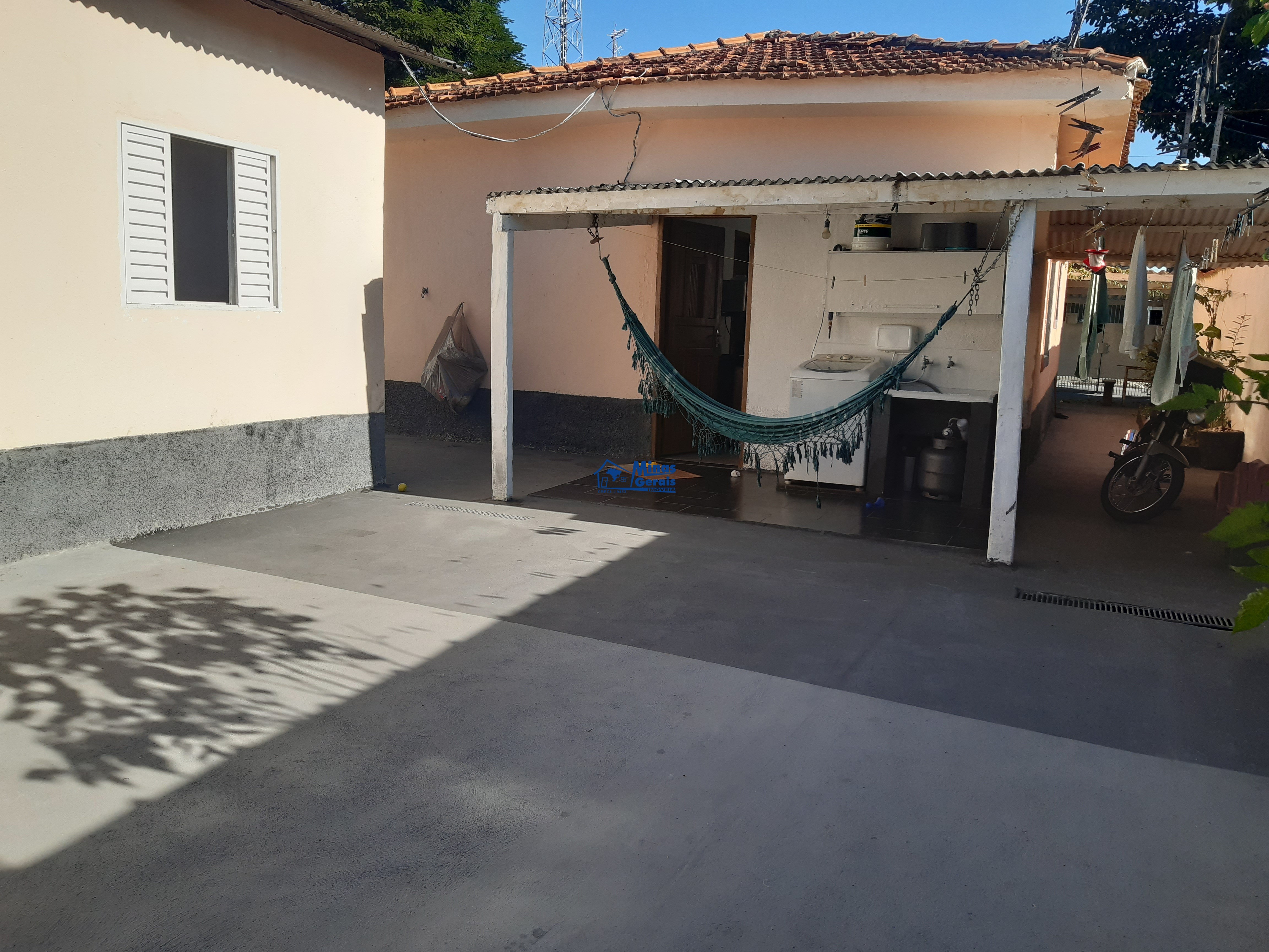 Casa à venda com 3 quartos, 300m² - Foto 8