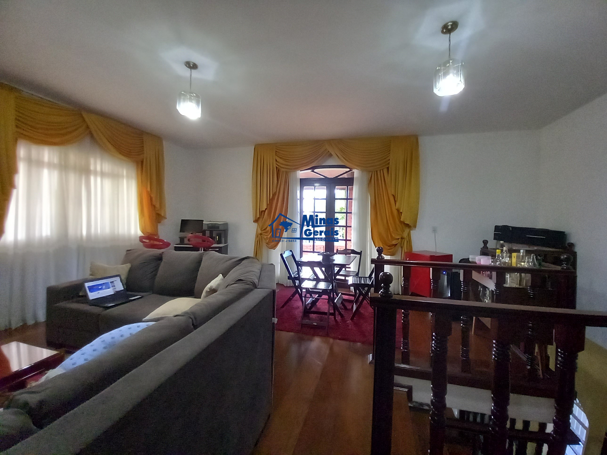 Casa à venda com 5 quartos, 300m² - Foto 18