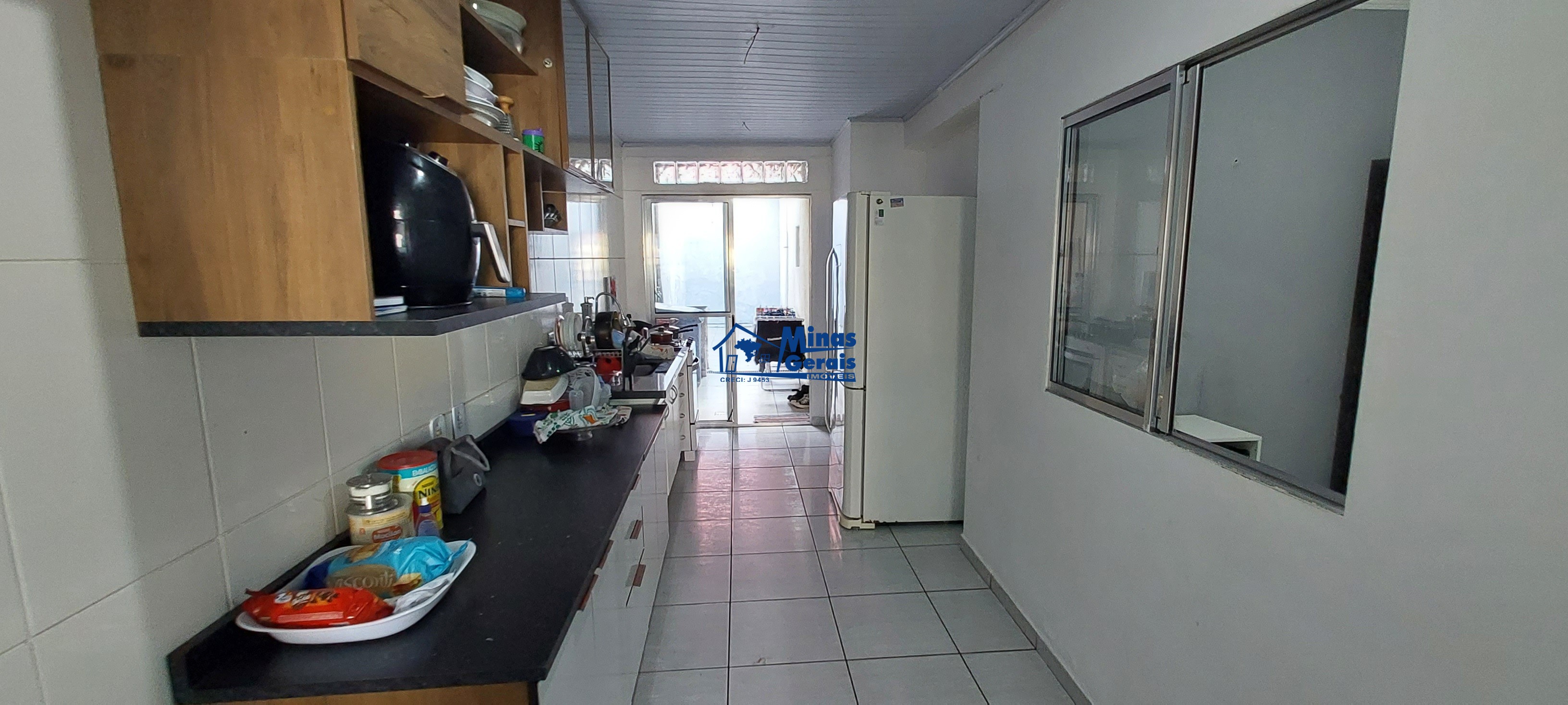 Casa à venda com 3 quartos, 150m² - Foto 10