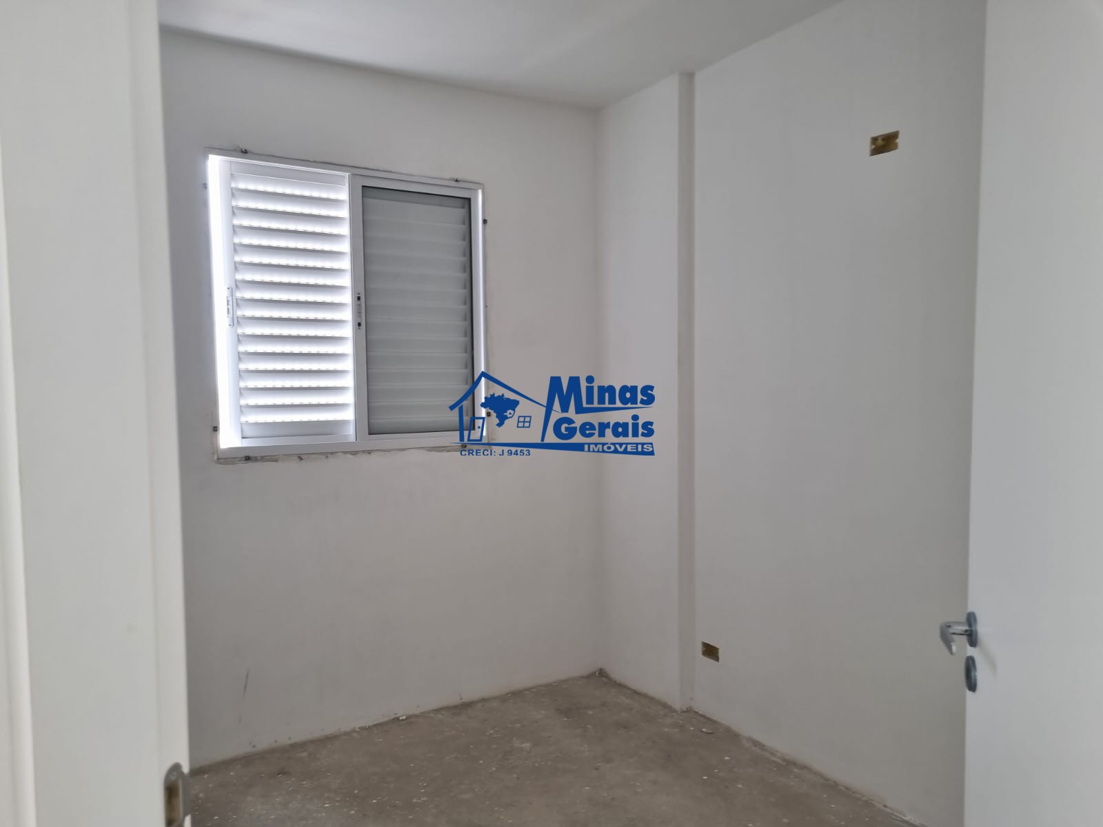 Apartamento à venda com 2 quartos, 65m² - Foto 10