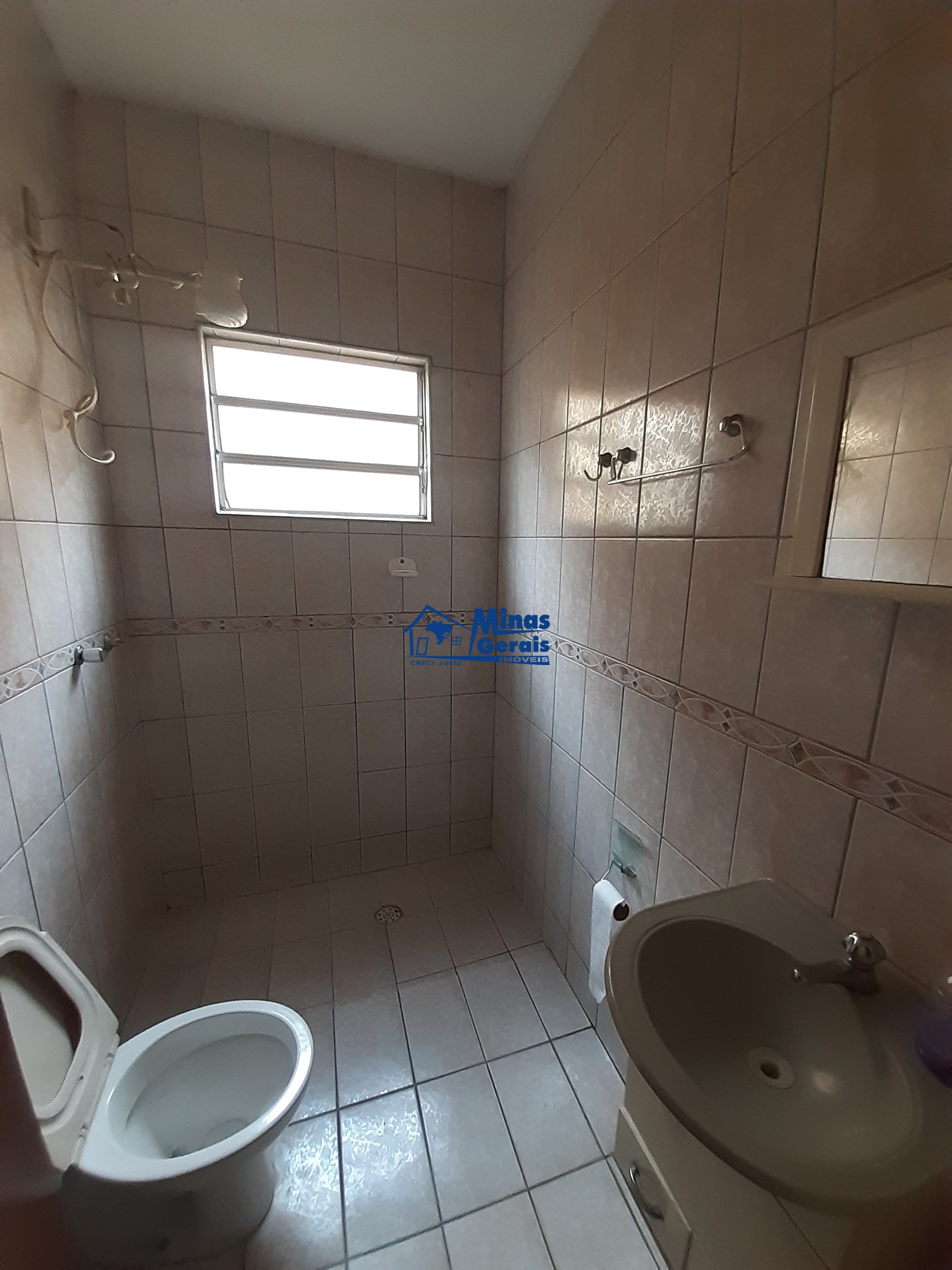 Casa à venda com 4 quartos, 125m² - Foto 16