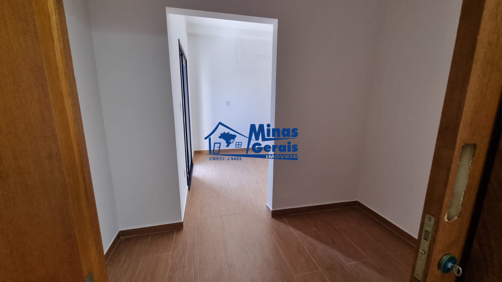 Casa à venda com 3 quartos, 150m² - Foto 17