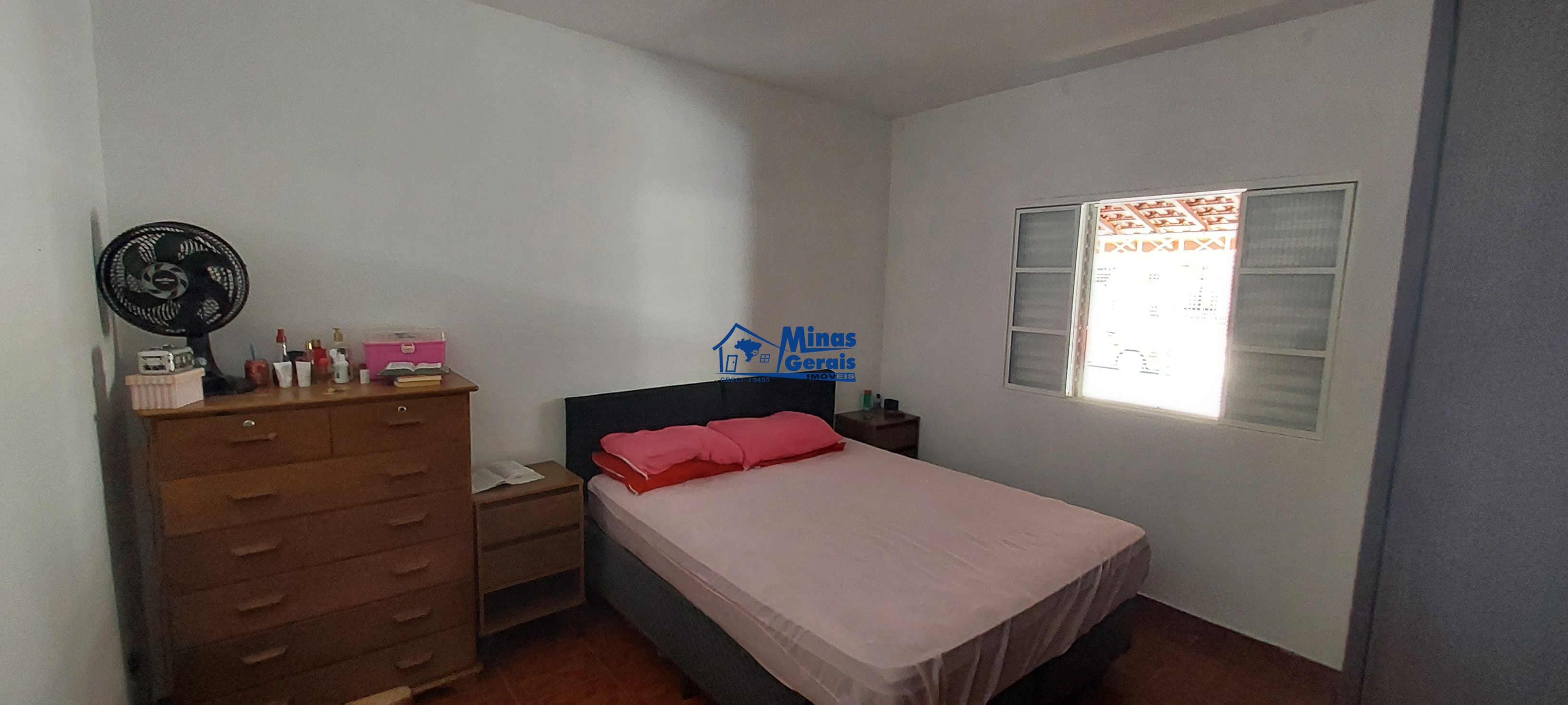 Casa à venda com 5 quartos, 250m² - Foto 15