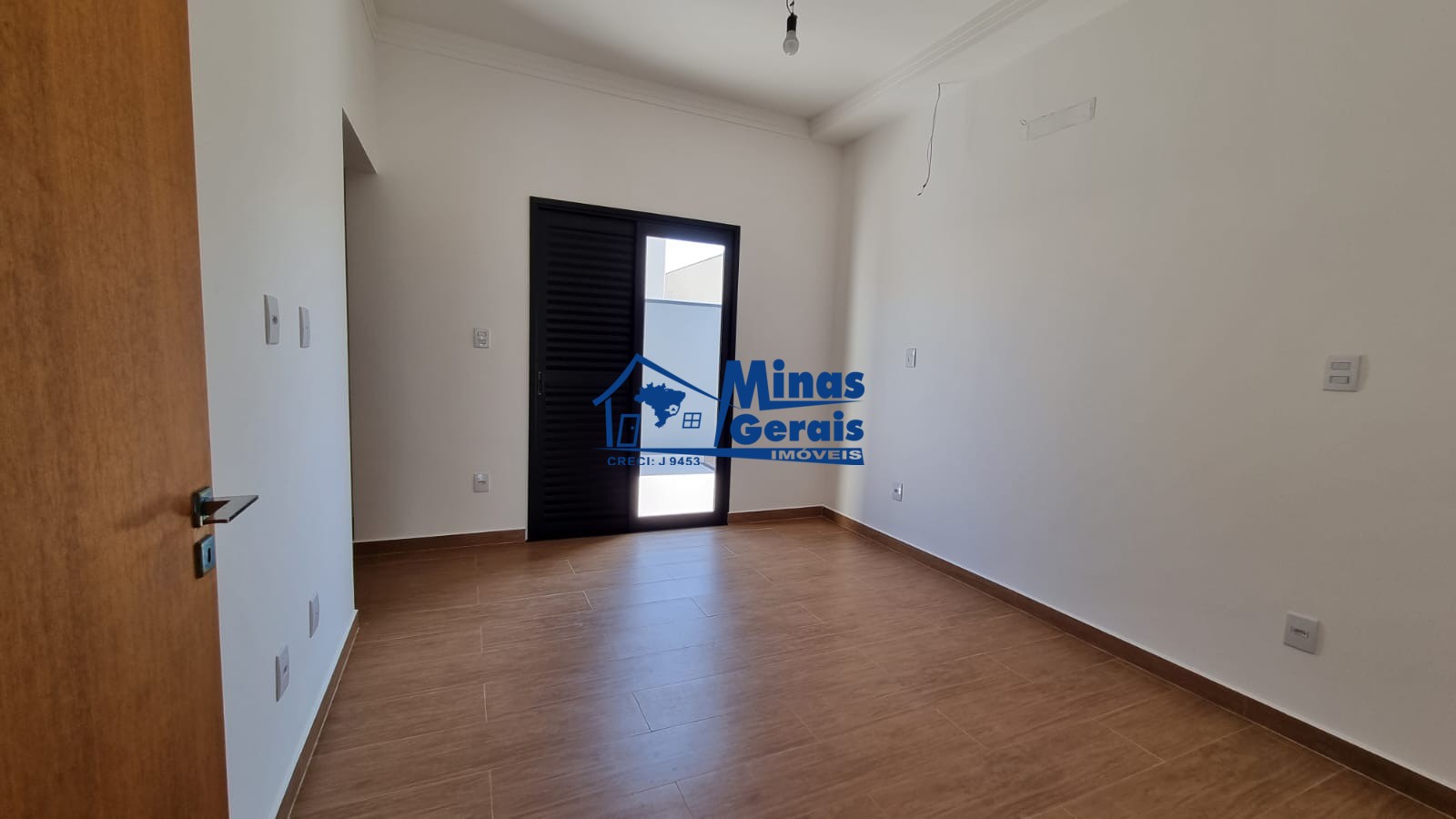 Casa à venda com 3 quartos, 150m² - Foto 26