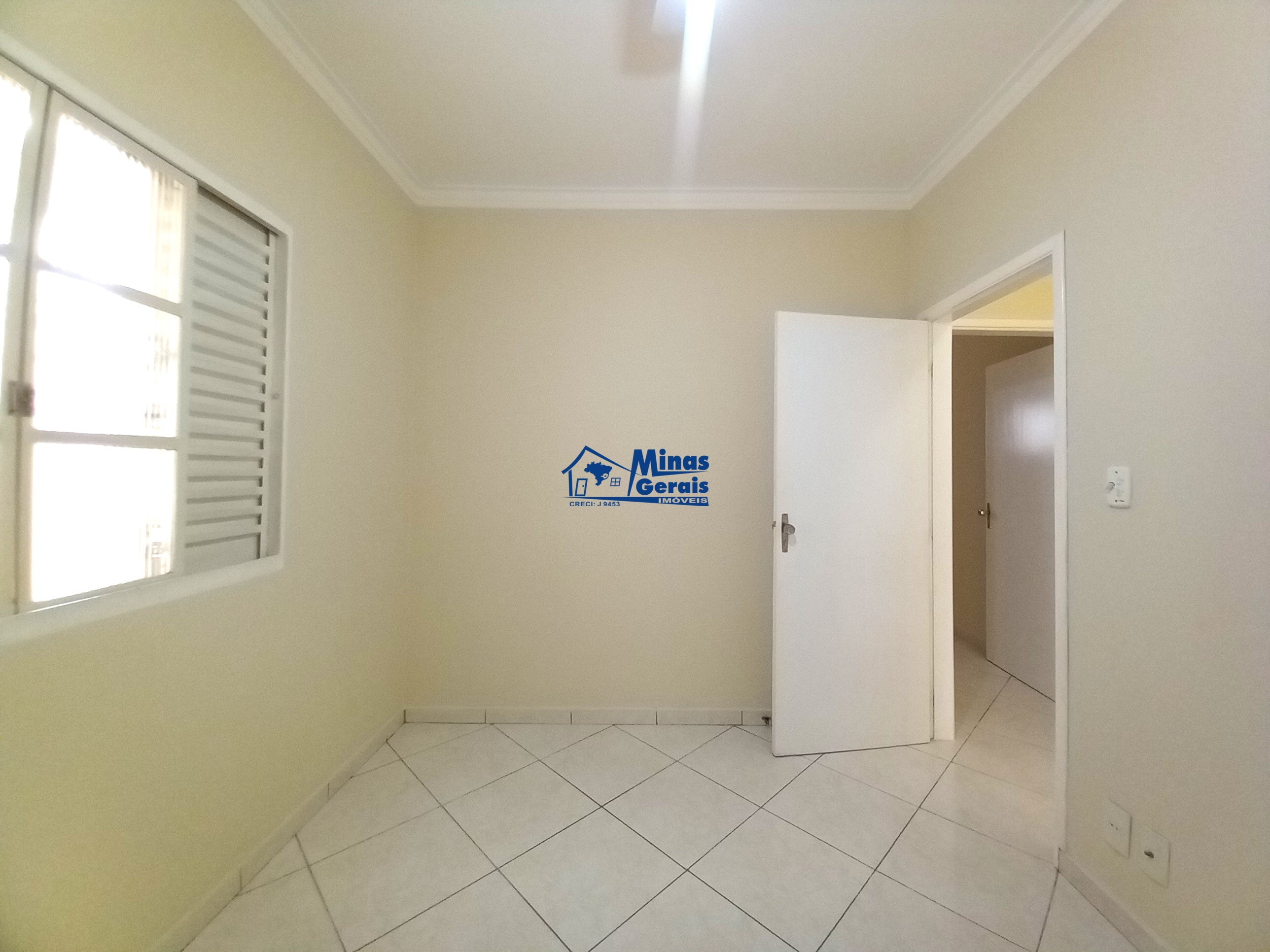 Casa à venda com 3 quartos, 250m² - Foto 21