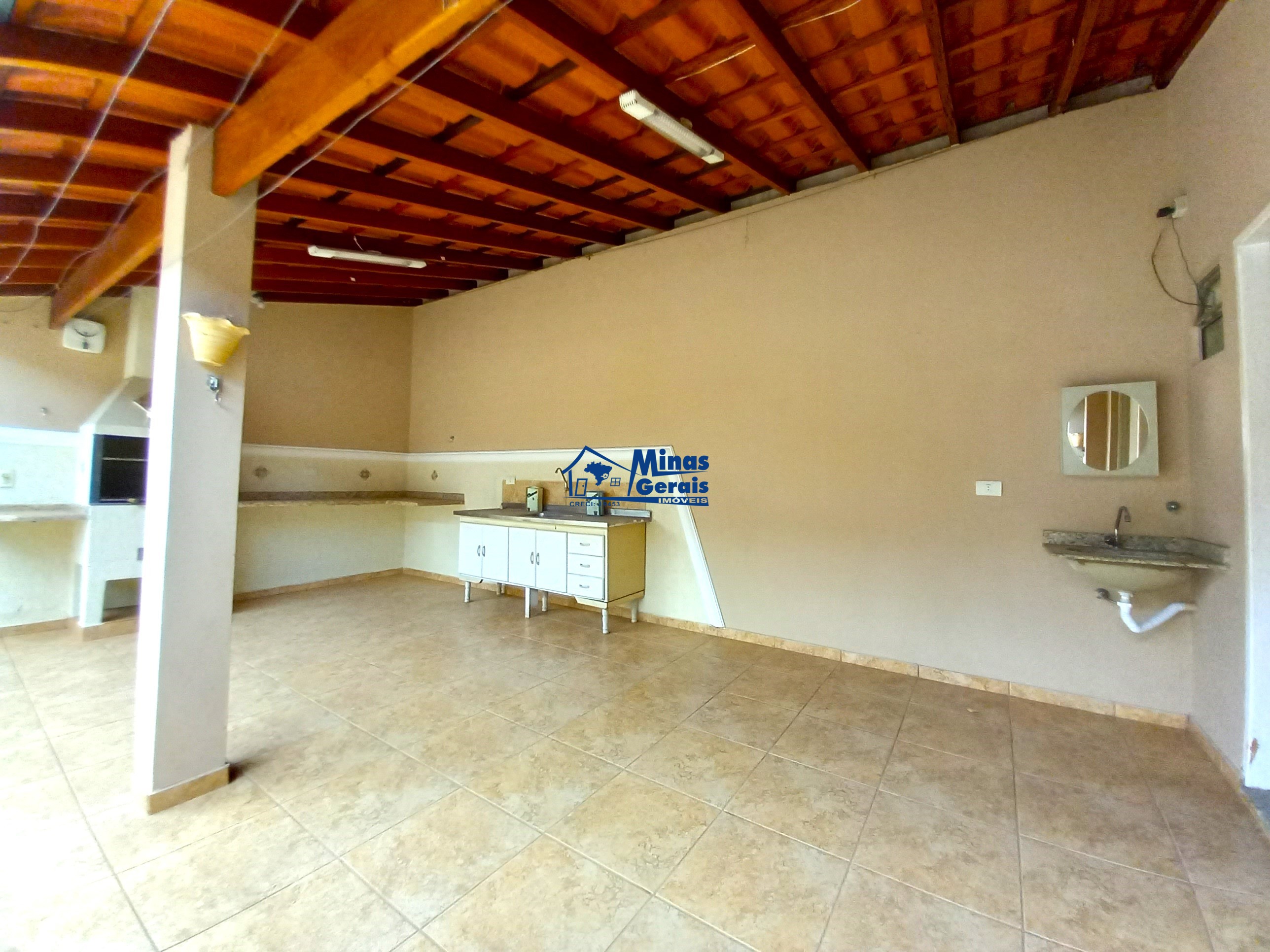 Casa à venda com 3 quartos, 250m² - Foto 26