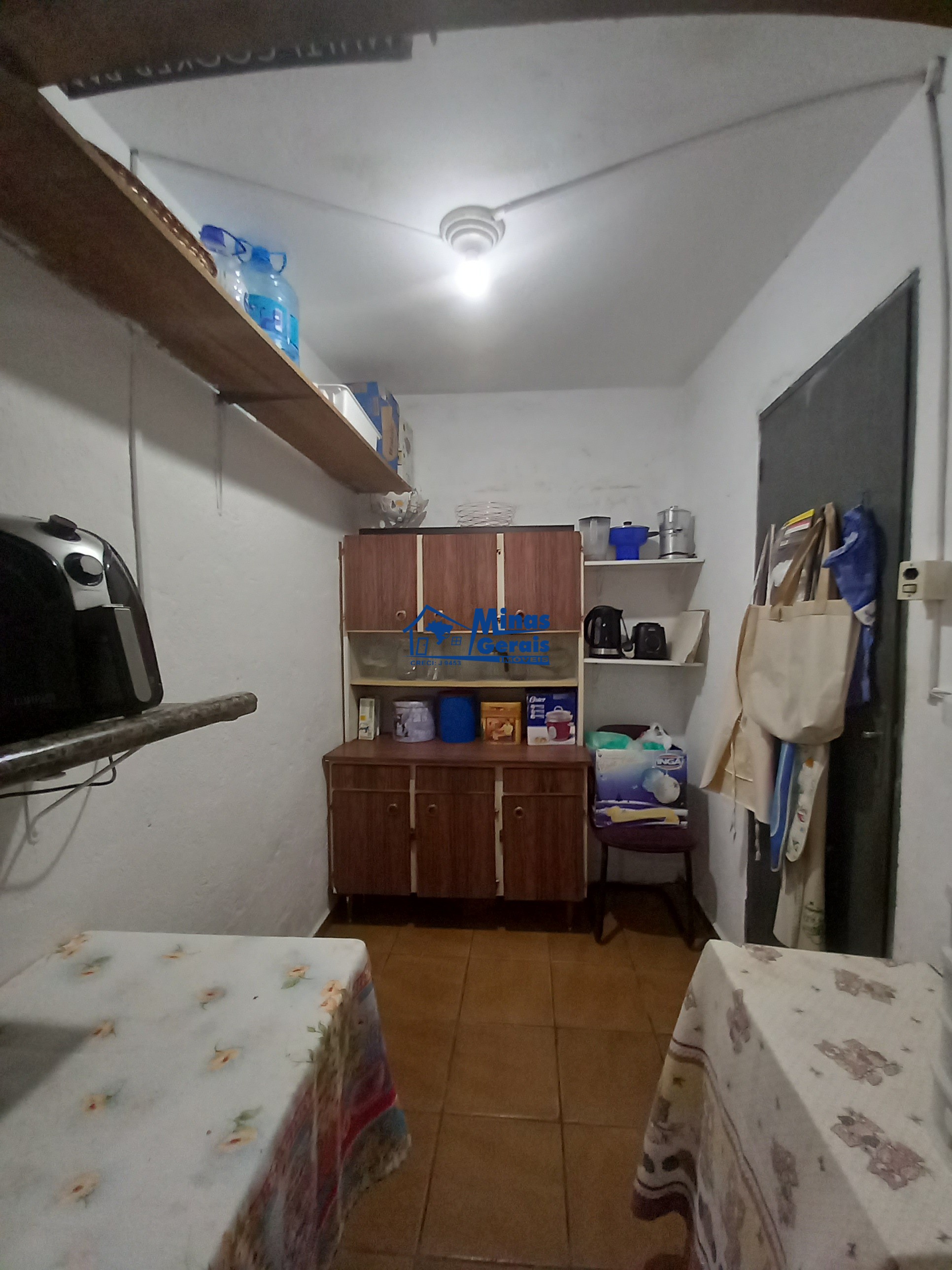 Casa à venda com 2 quartos, 150m² - Foto 26