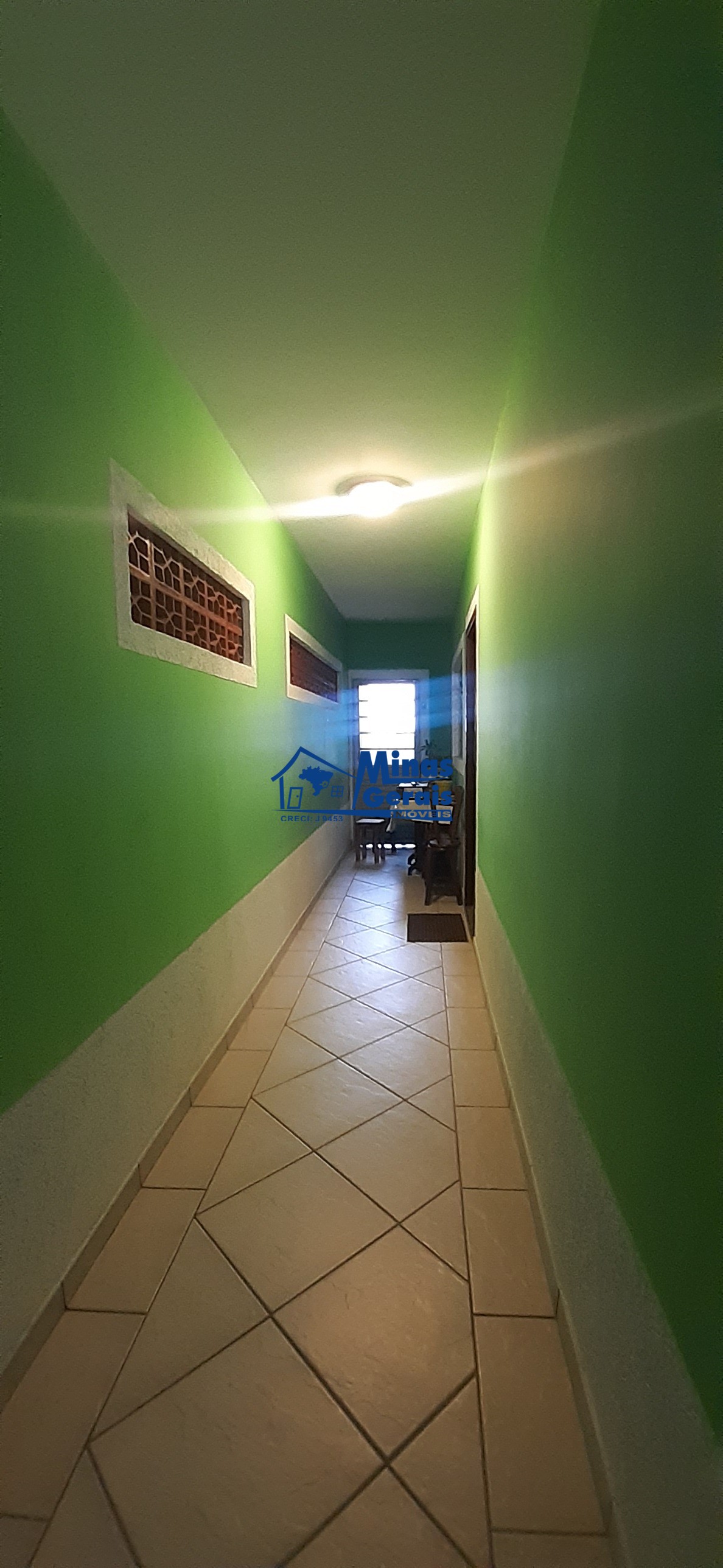 Casa à venda com 3 quartos, 160m² - Foto 4