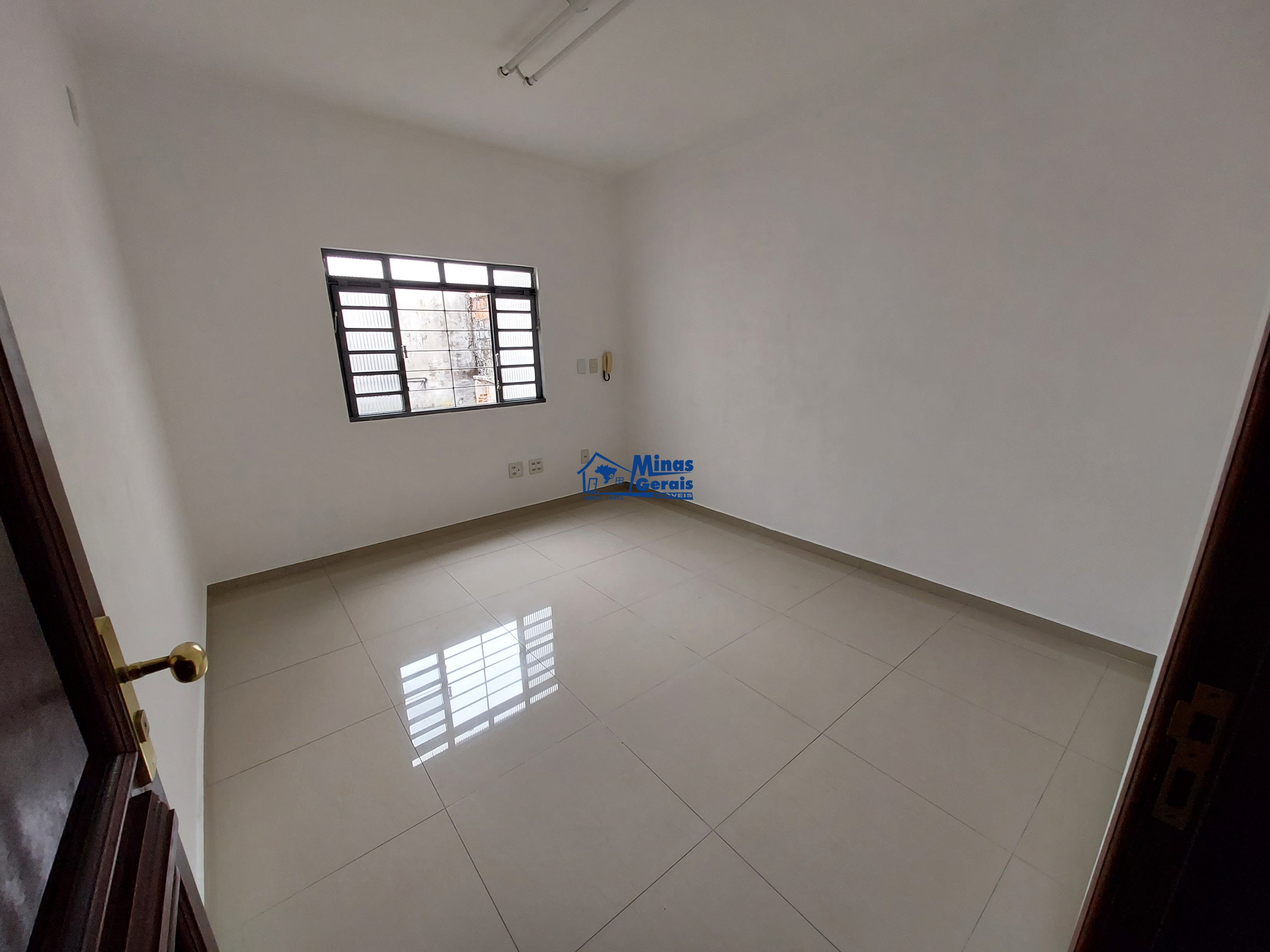 Loja-Salão para alugar com 1 quarto, 50m² - Foto 7