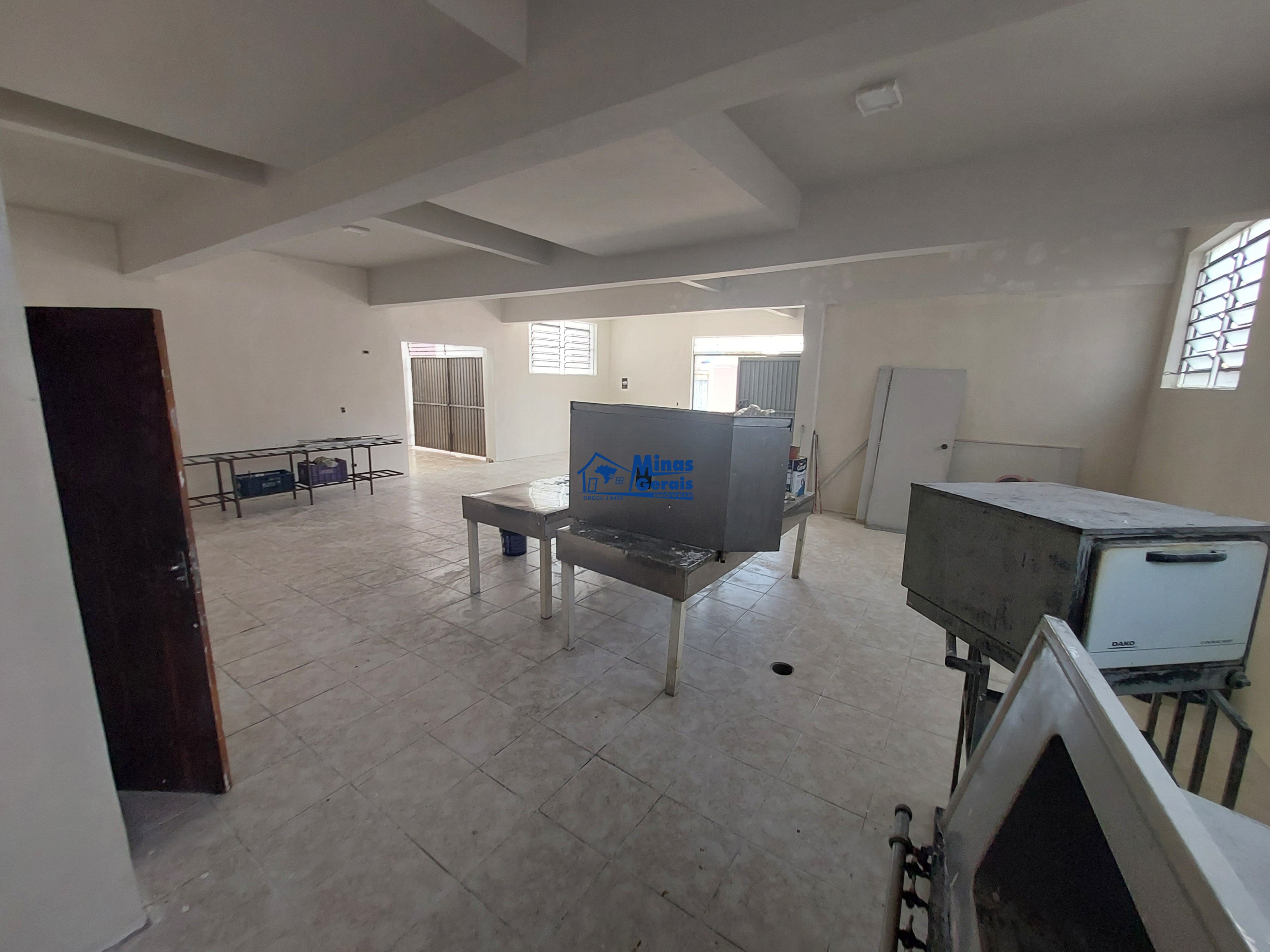 Prédio Inteiro à venda com 4 quartos, 320m² - Foto 21