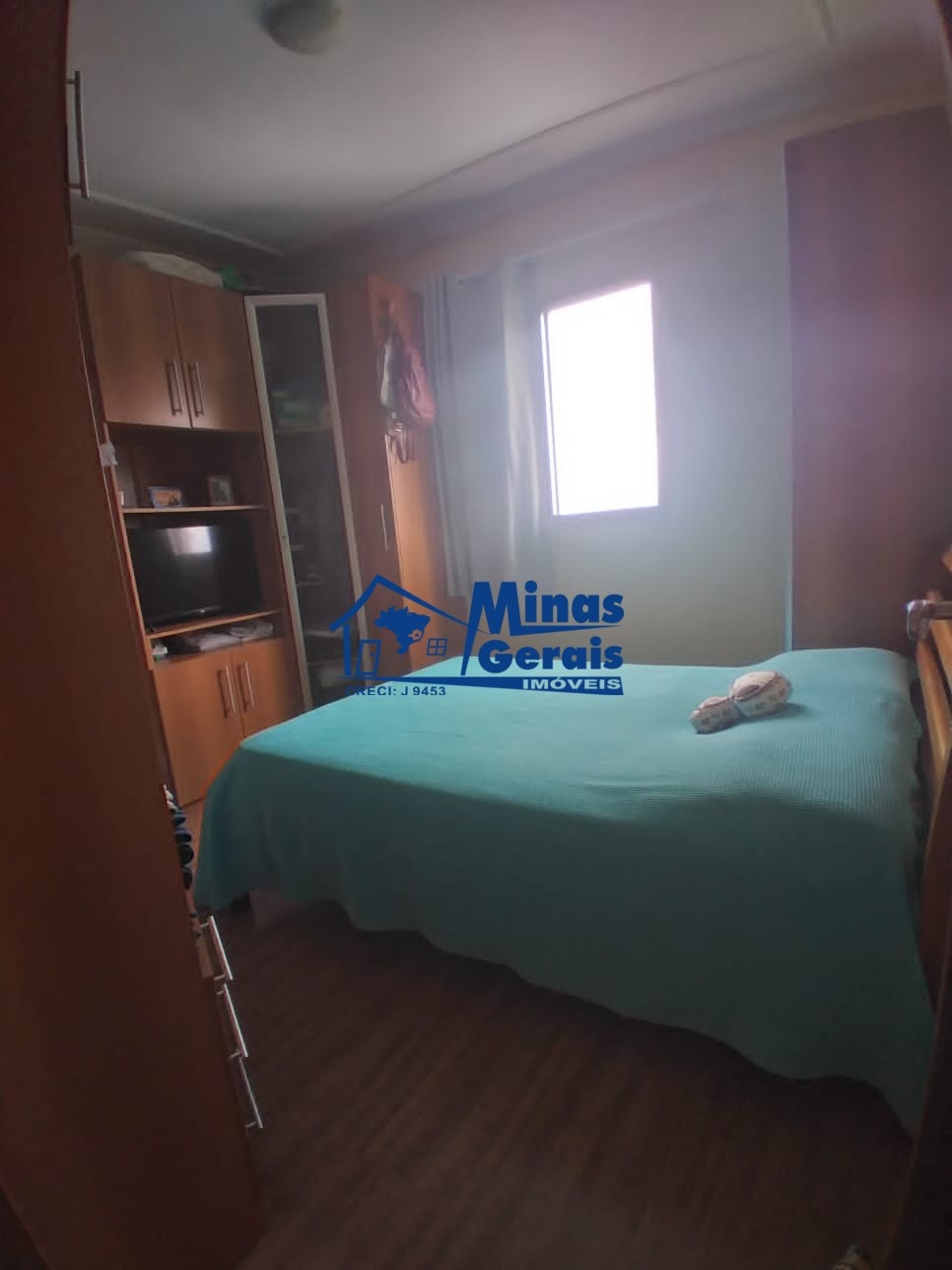 Apartamento à venda com 2 quartos, 76m² - Foto 2