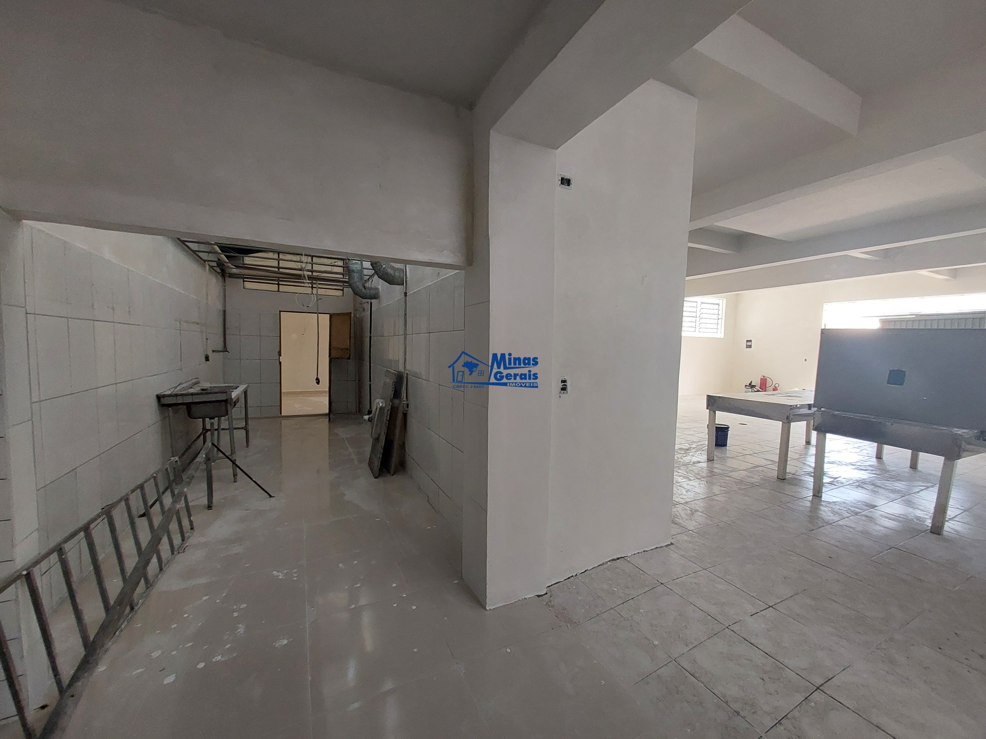 Prédio Inteiro à venda com 4 quartos, 320m² - Foto 23