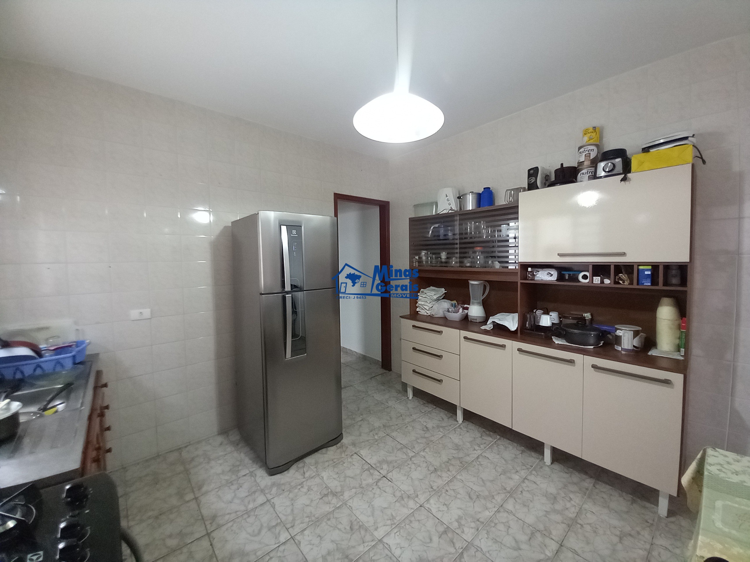 Casa à venda com 2 quartos, 60m² - Foto 5