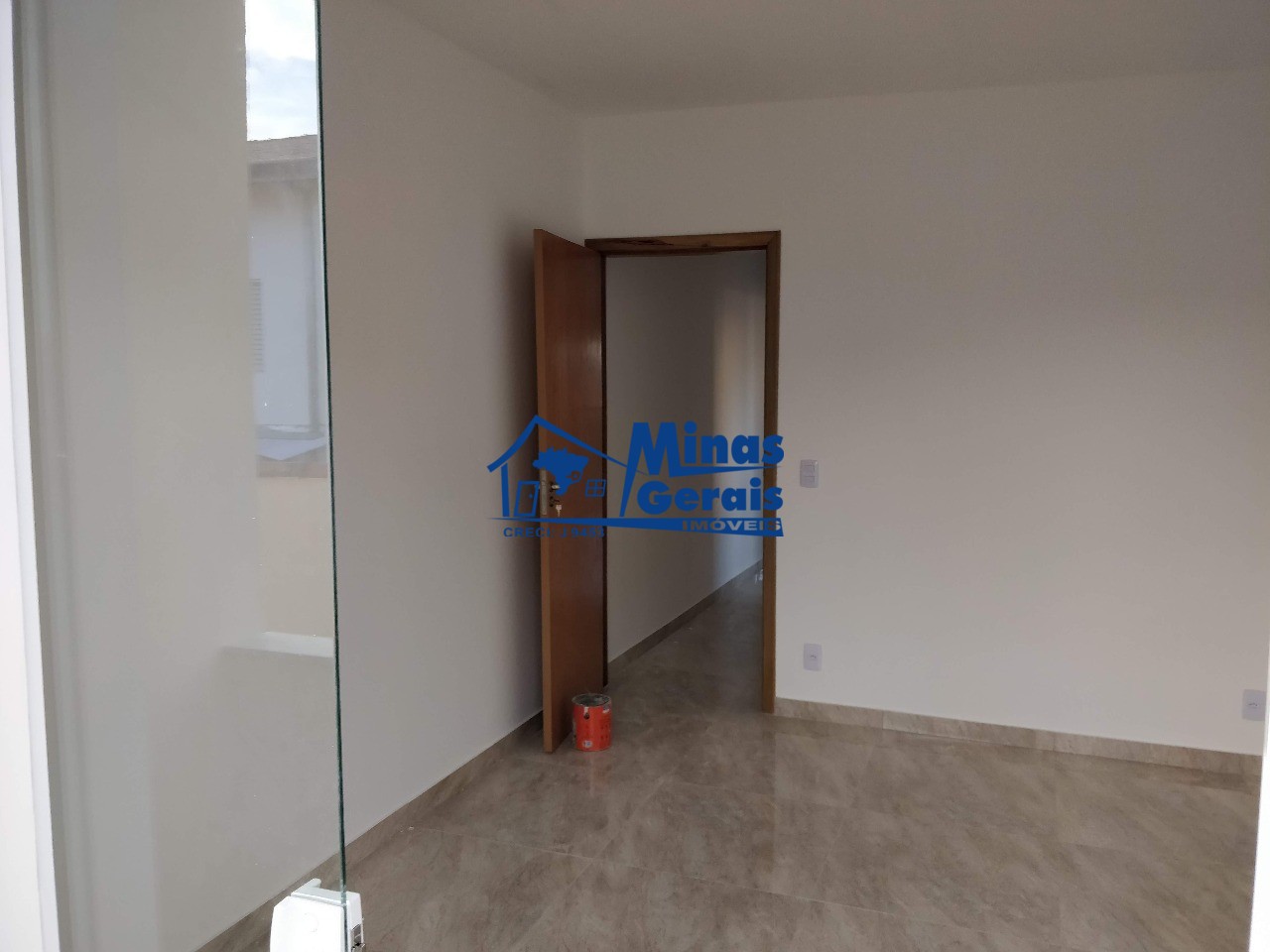 Casa à venda com 4 quartos, 180m² - Foto 8