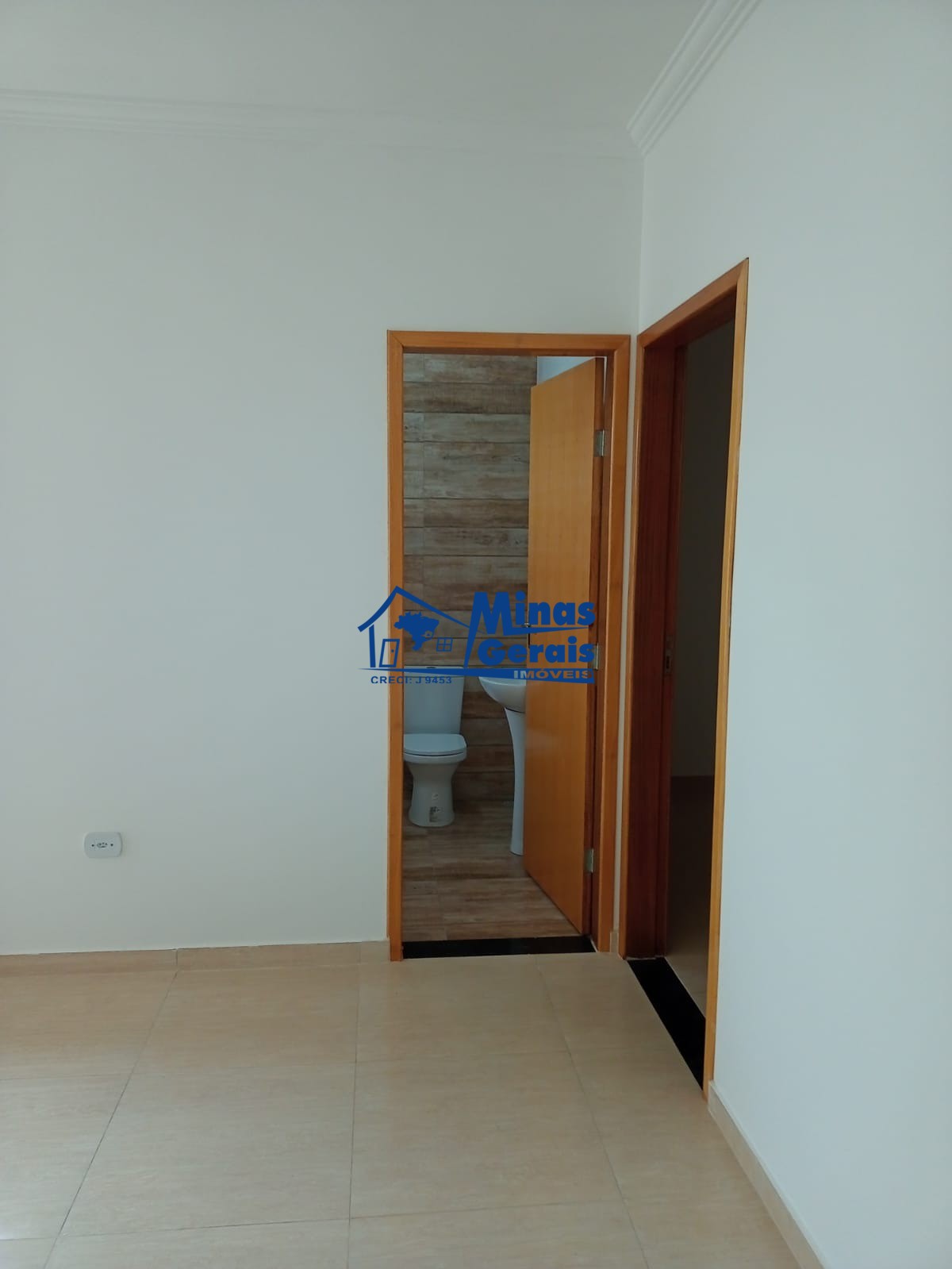 Casa à venda com 2 quartos, 59m² - Foto 10