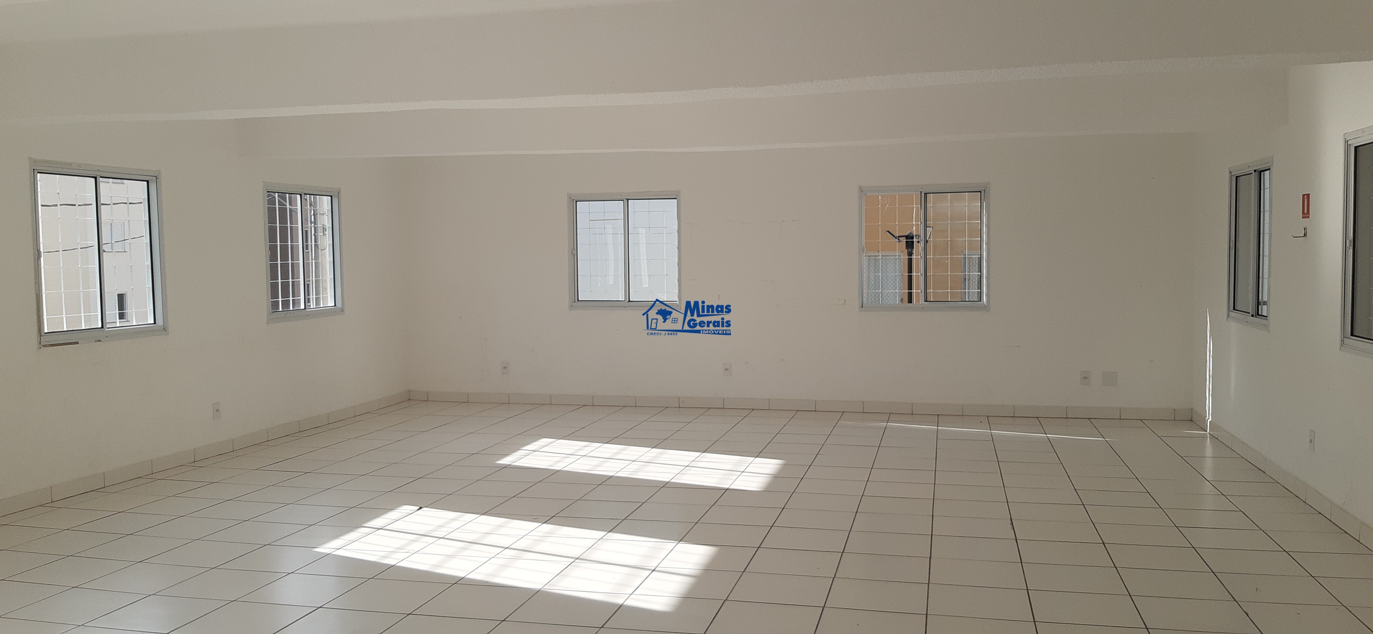 Apartamento à venda com 2 quartos, 45m² - Foto 19