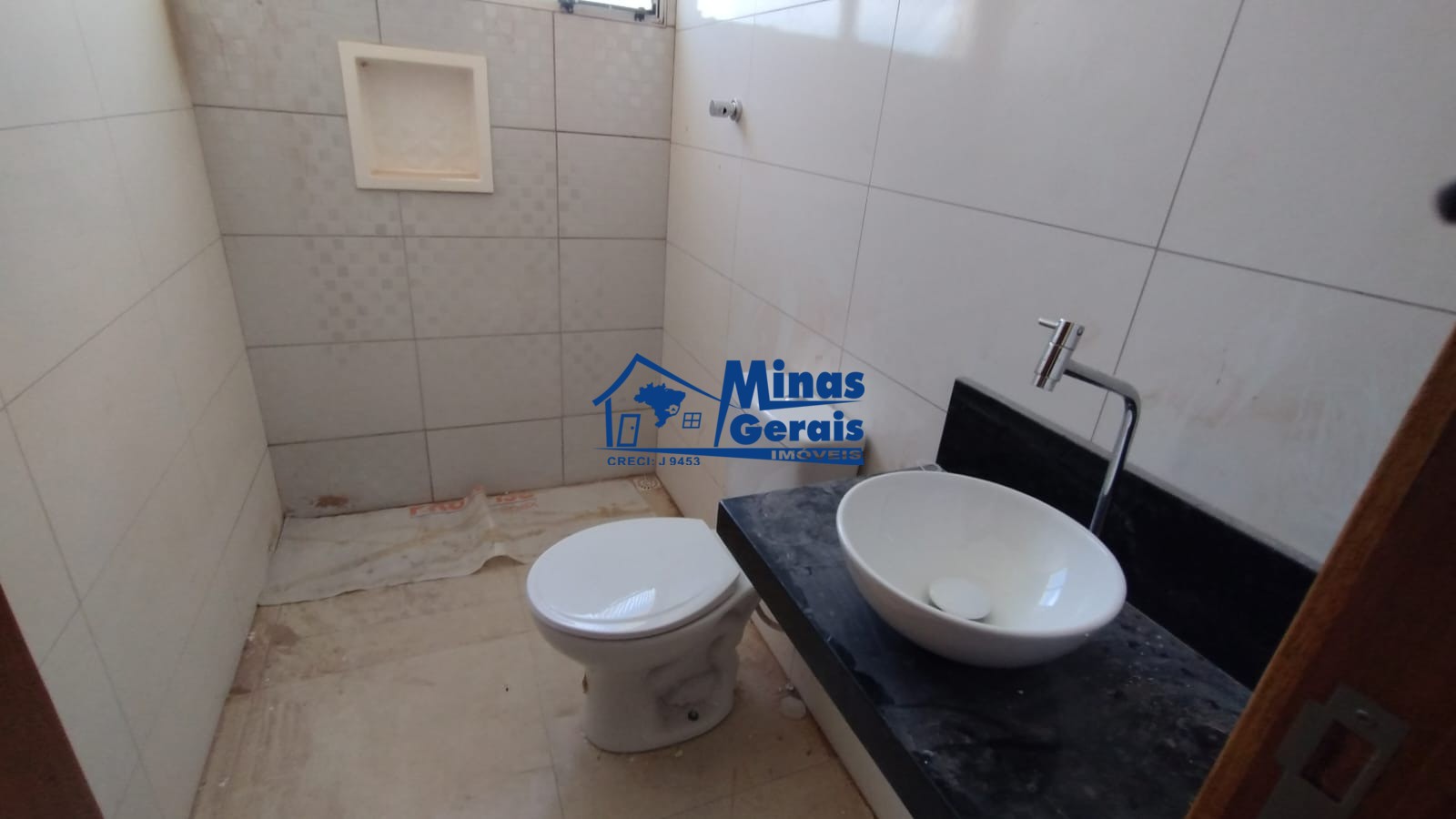 Casa à venda com 2 quartos, 100m² - Foto 12