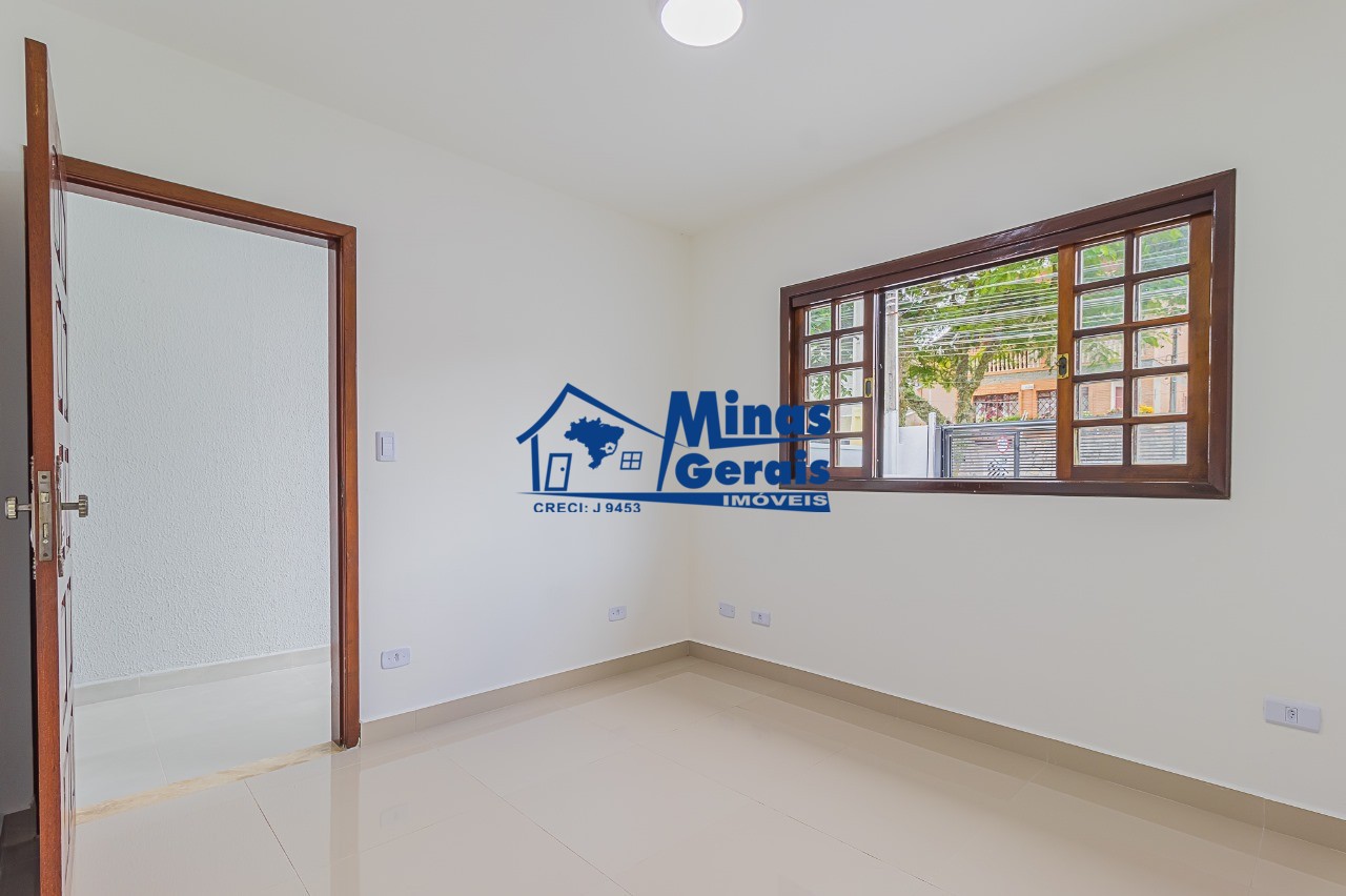 Casa à venda com 2 quartos, 100m² - Foto 5