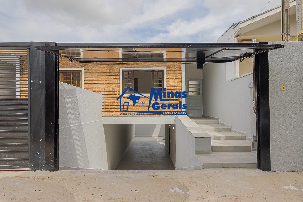 Casa à venda com 2 quartos, 100m² - Foto 3