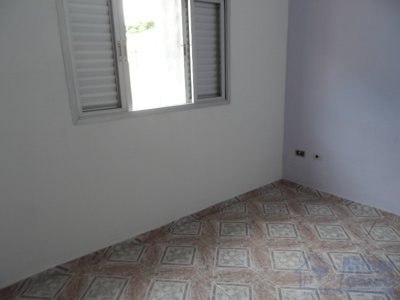 Casa à venda com 4 quartos, 125m² - Foto 12