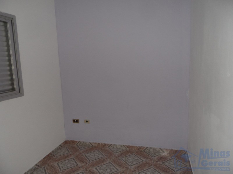 Casa à venda com 4 quartos, 125m² - Foto 16