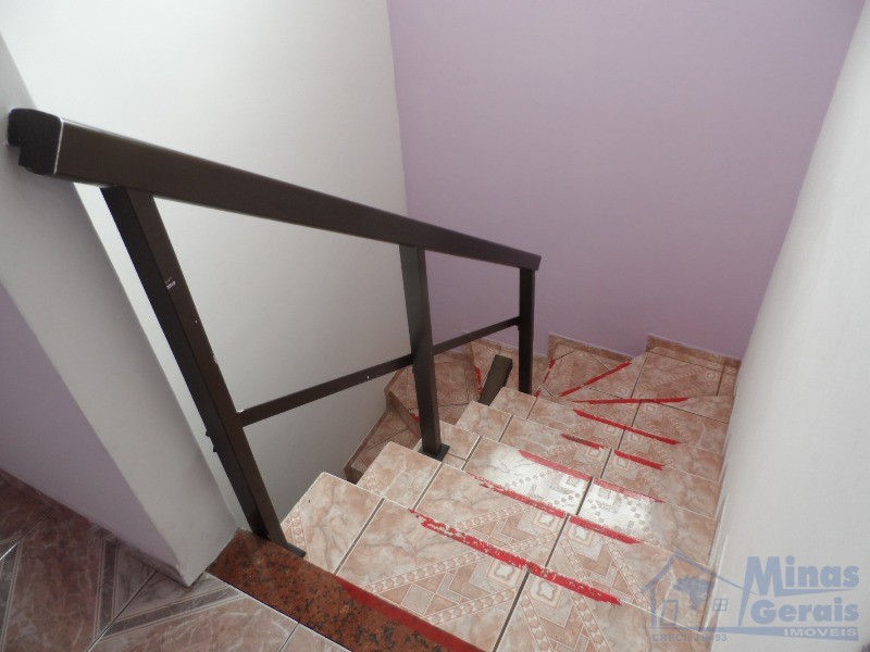 Casa à venda com 4 quartos, 125m² - Foto 19