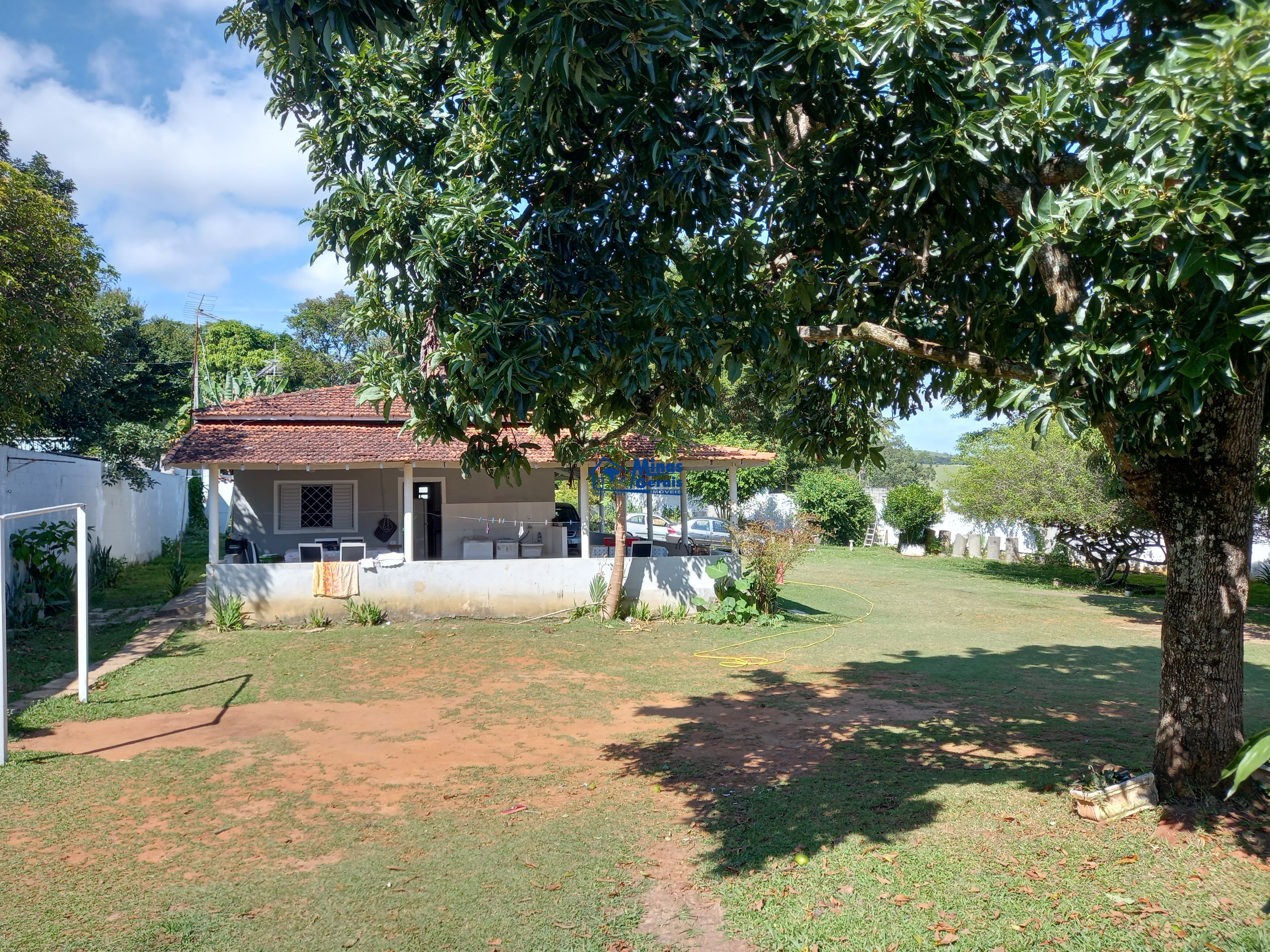 Fazenda à venda com 2 quartos, 350m² - Foto 18