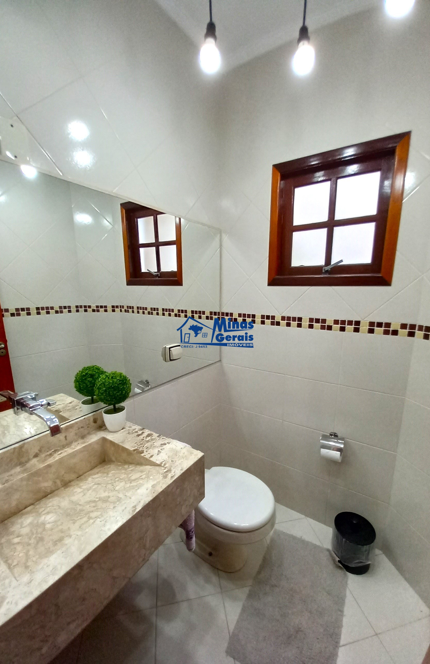 Casa à venda com 3 quartos, 150m² - Foto 15