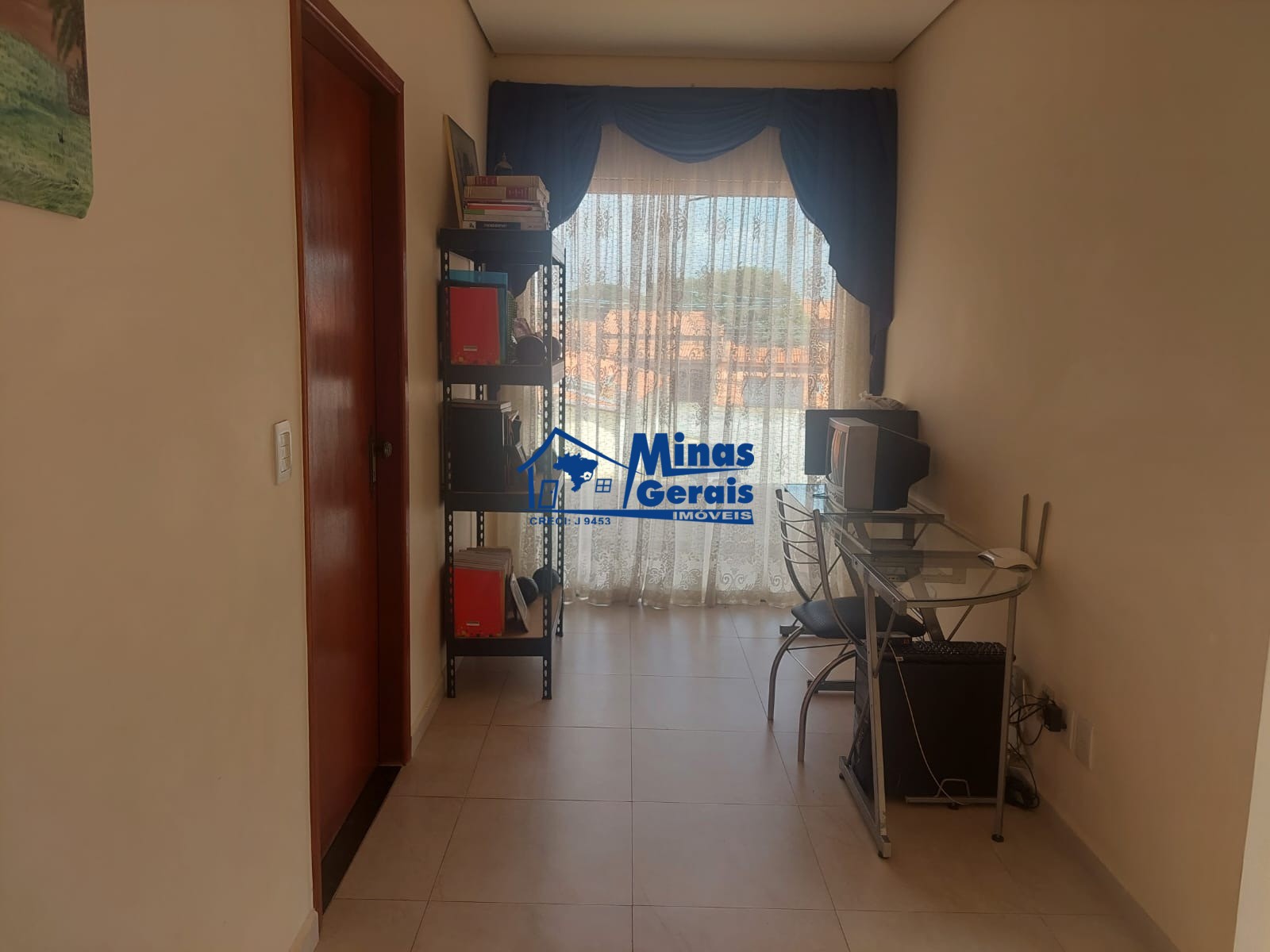 Casa à venda com 4 quartos, 300m² - Foto 17