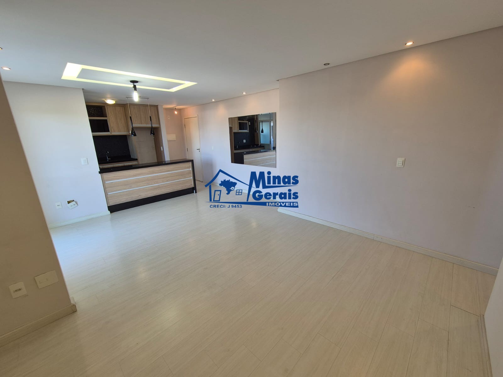 Apartamento à venda com 2 quartos, 63m² - Foto 9