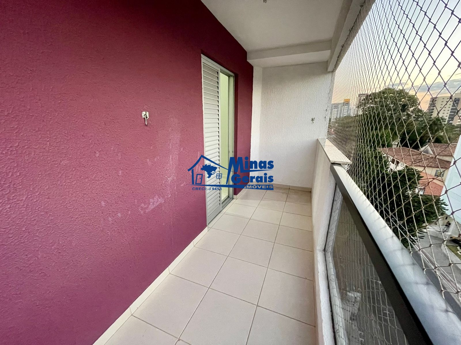 Apartamento à venda com 2 quartos, 55m² - Foto 2