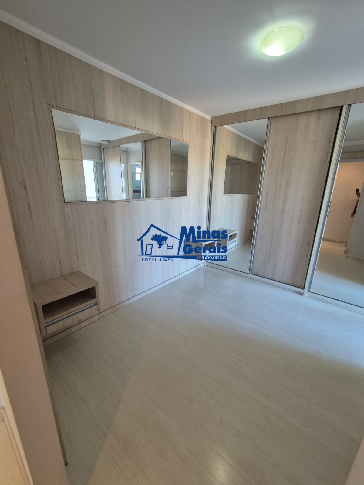 Apartamento à venda com 2 quartos, 63m² - Foto 10