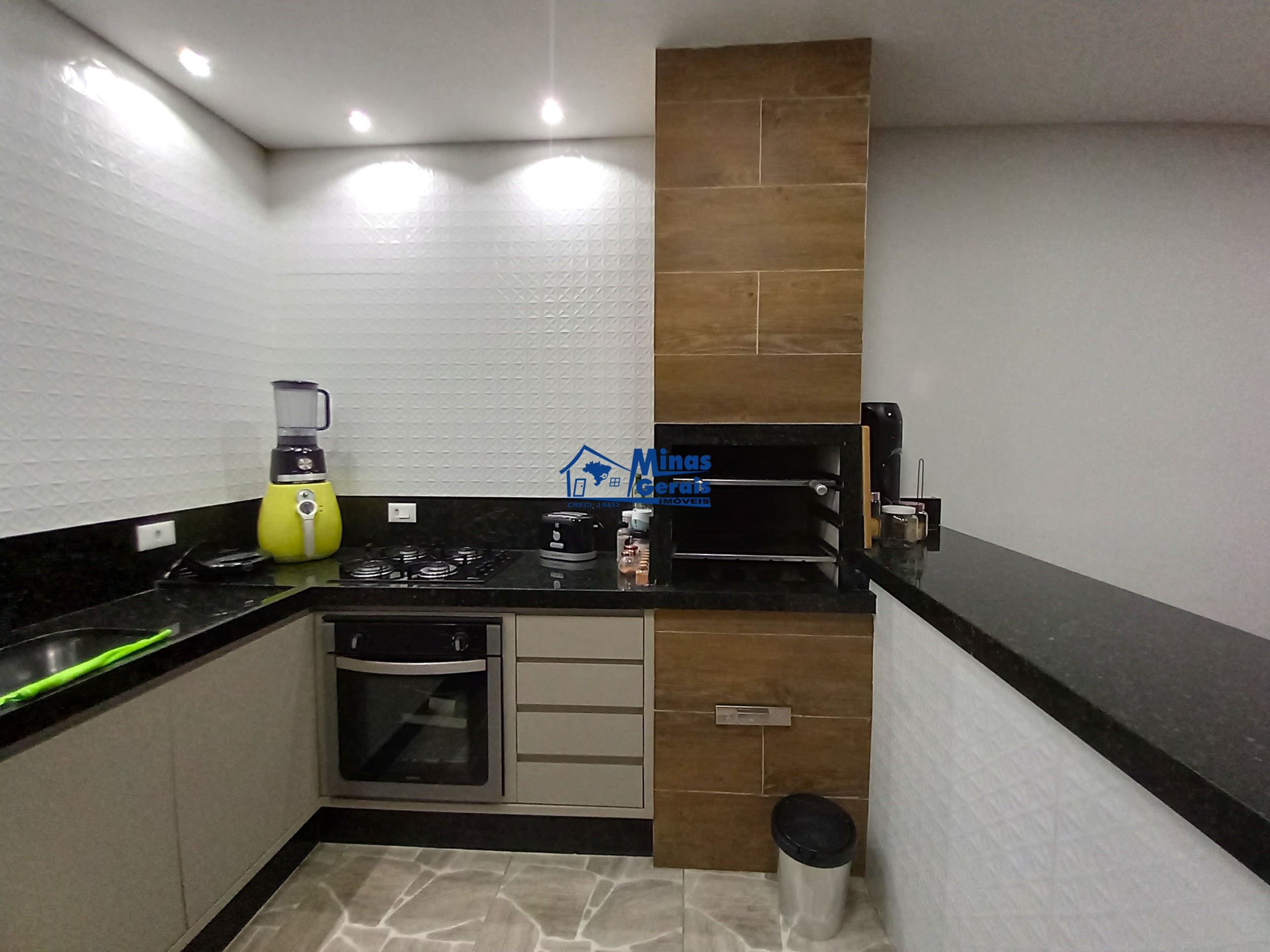 Casa à venda com 3 quartos, 175m² - Foto 18