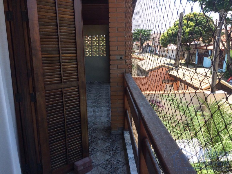 Casa à venda com 4 quartos, 250m² - Foto 24