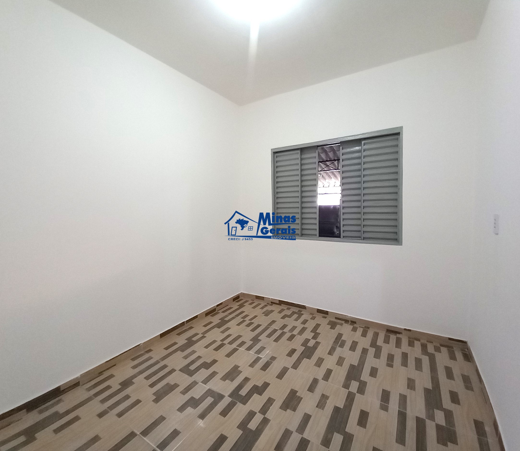 Casa à venda com 3 quartos, 60m² - Foto 13