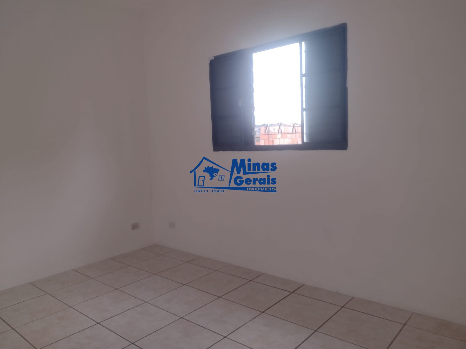 Casa para alugar com 2 quartos, 70m² - Foto 12