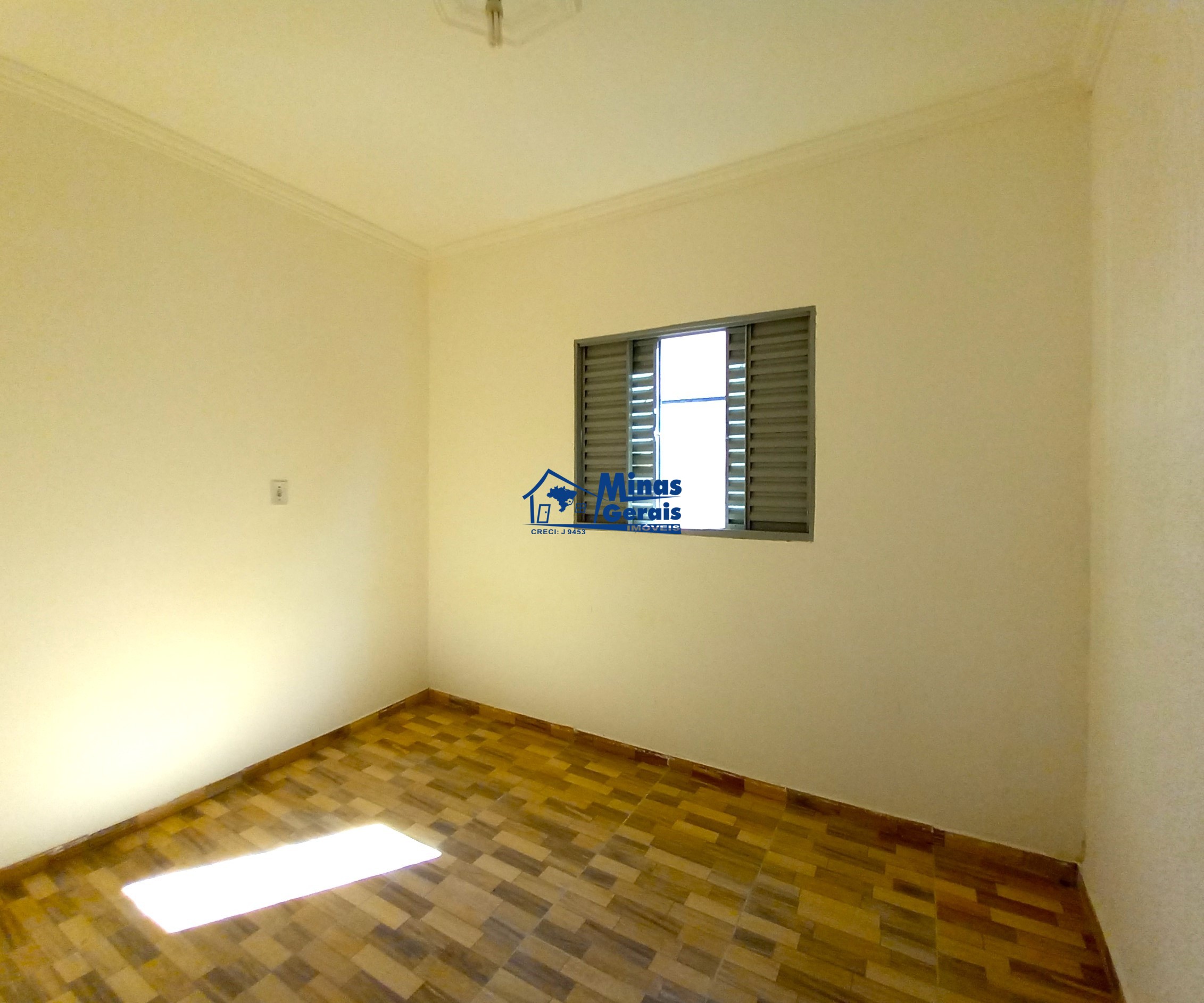 Casa à venda com 3 quartos, 60m² - Foto 19