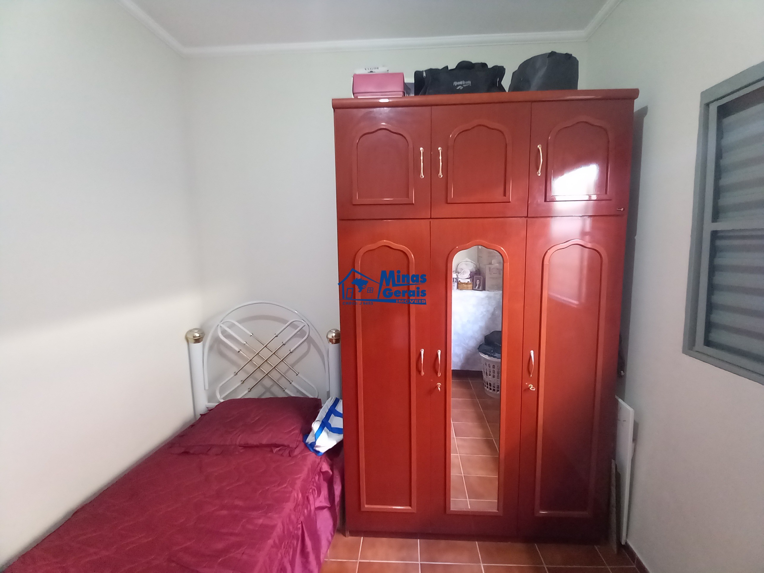 Casa à venda com 3 quartos, 250m² - Foto 7