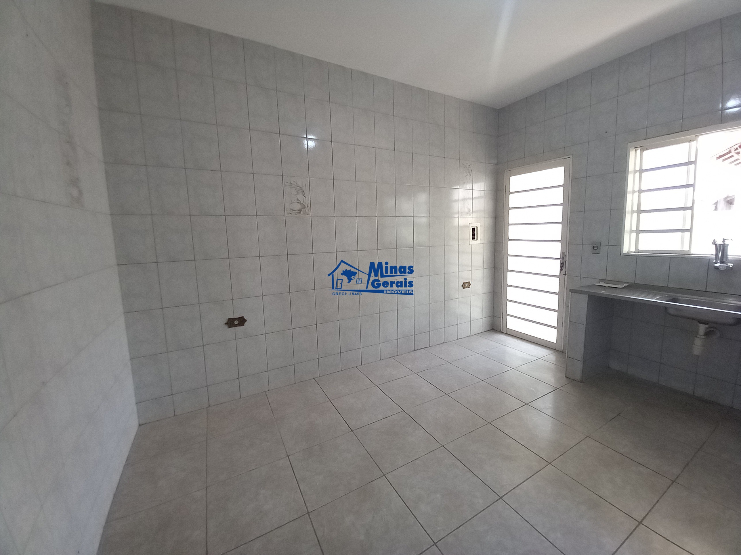 Casa à venda com 3 quartos, 250m² - Foto 18