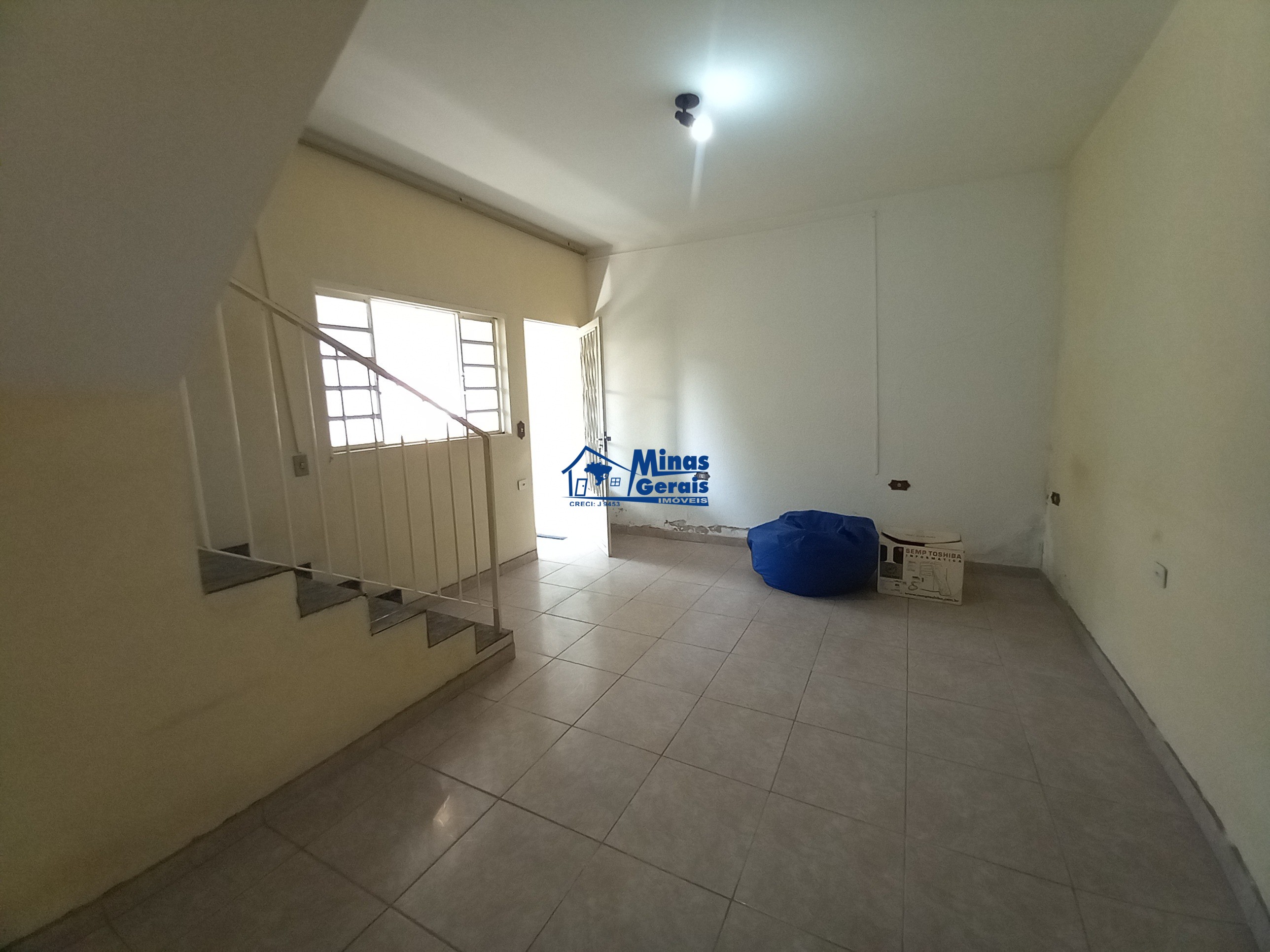 Casa à venda com 3 quartos, 250m² - Foto 17