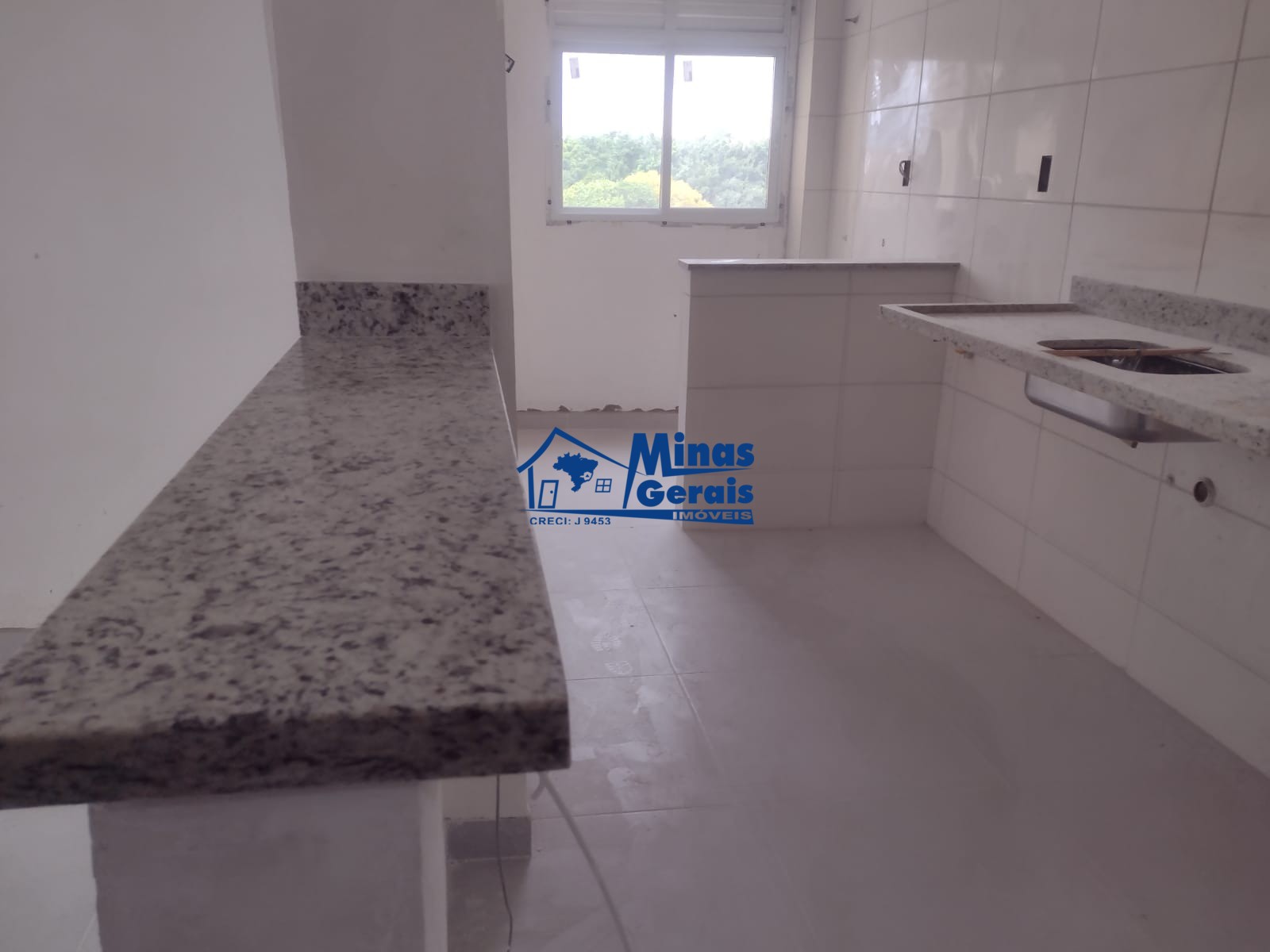 Apartamento à venda com 2 quartos, 65m² - Foto 5